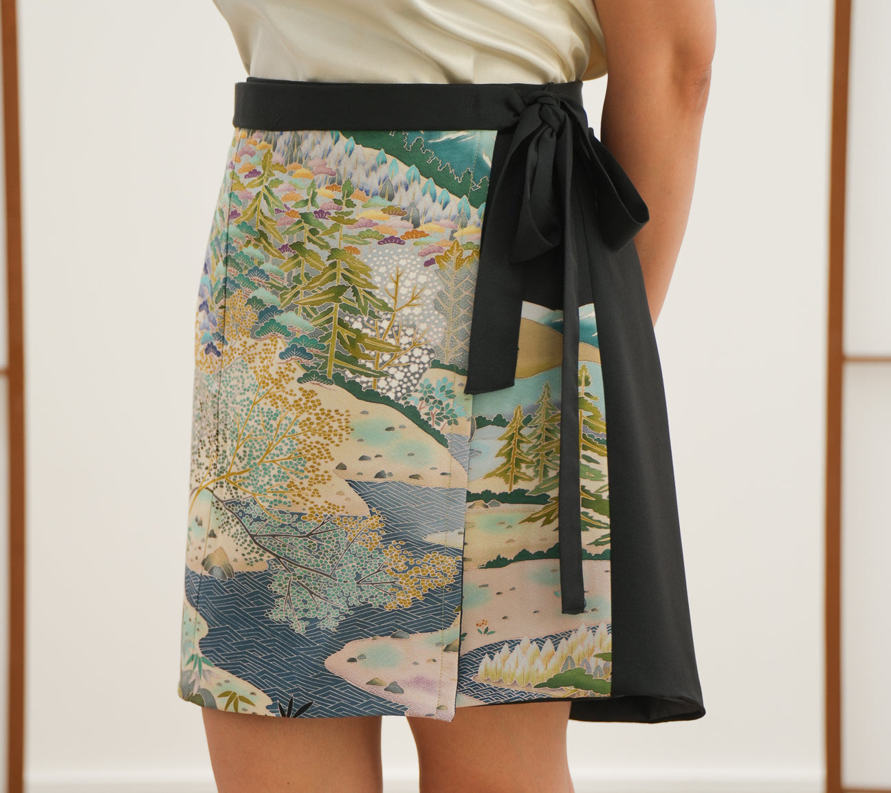 🎉 On-hand: Black forest Summer Wrap Skirt  | SWS7122Y 1P