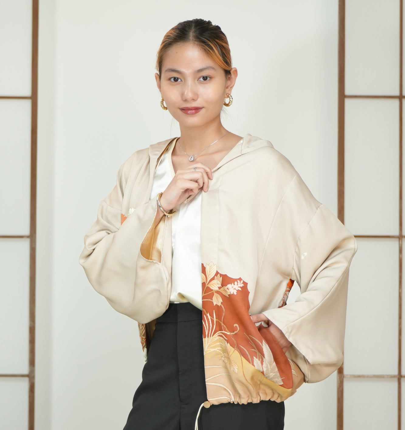 Premium On-hand: Cream Hoodie | H6137