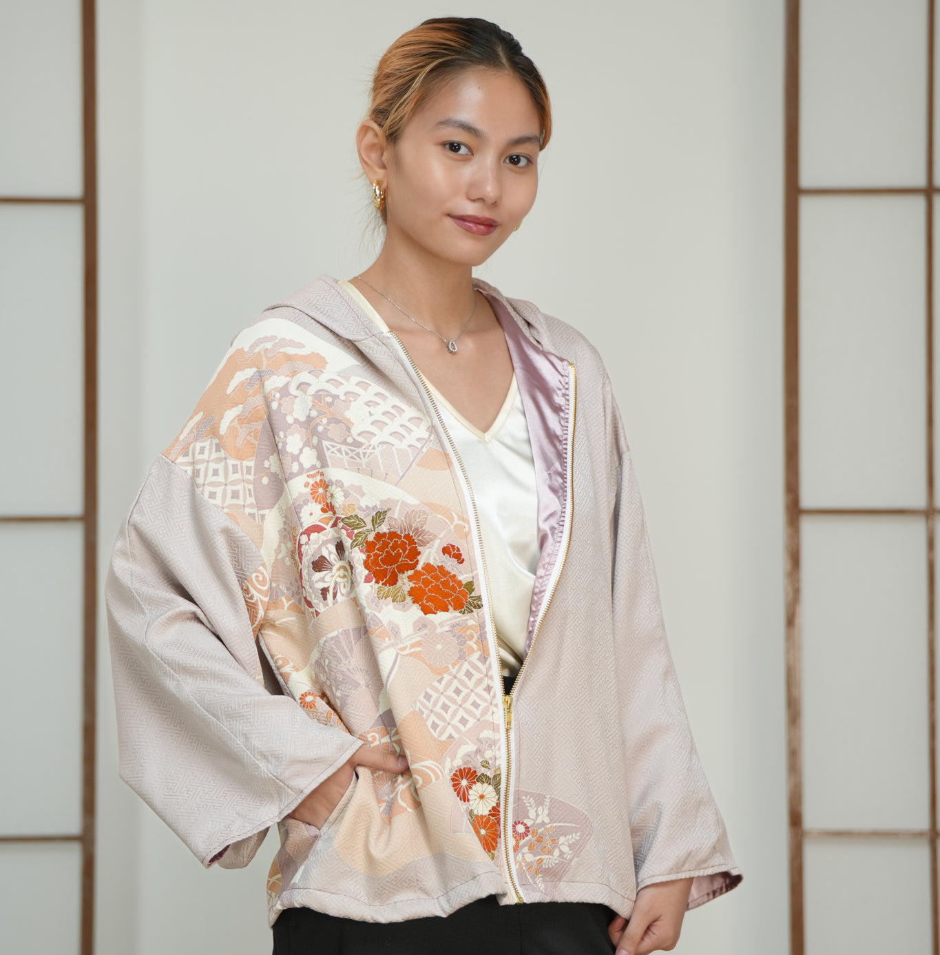 Premium On-hand: Lavender Hoodie With Zipper | HWZ3796
