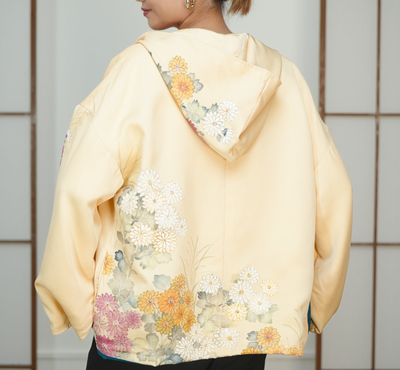 Premium On-hand: Cream Hoodie With Zipper | HWZ6184Y - mimi's favorite