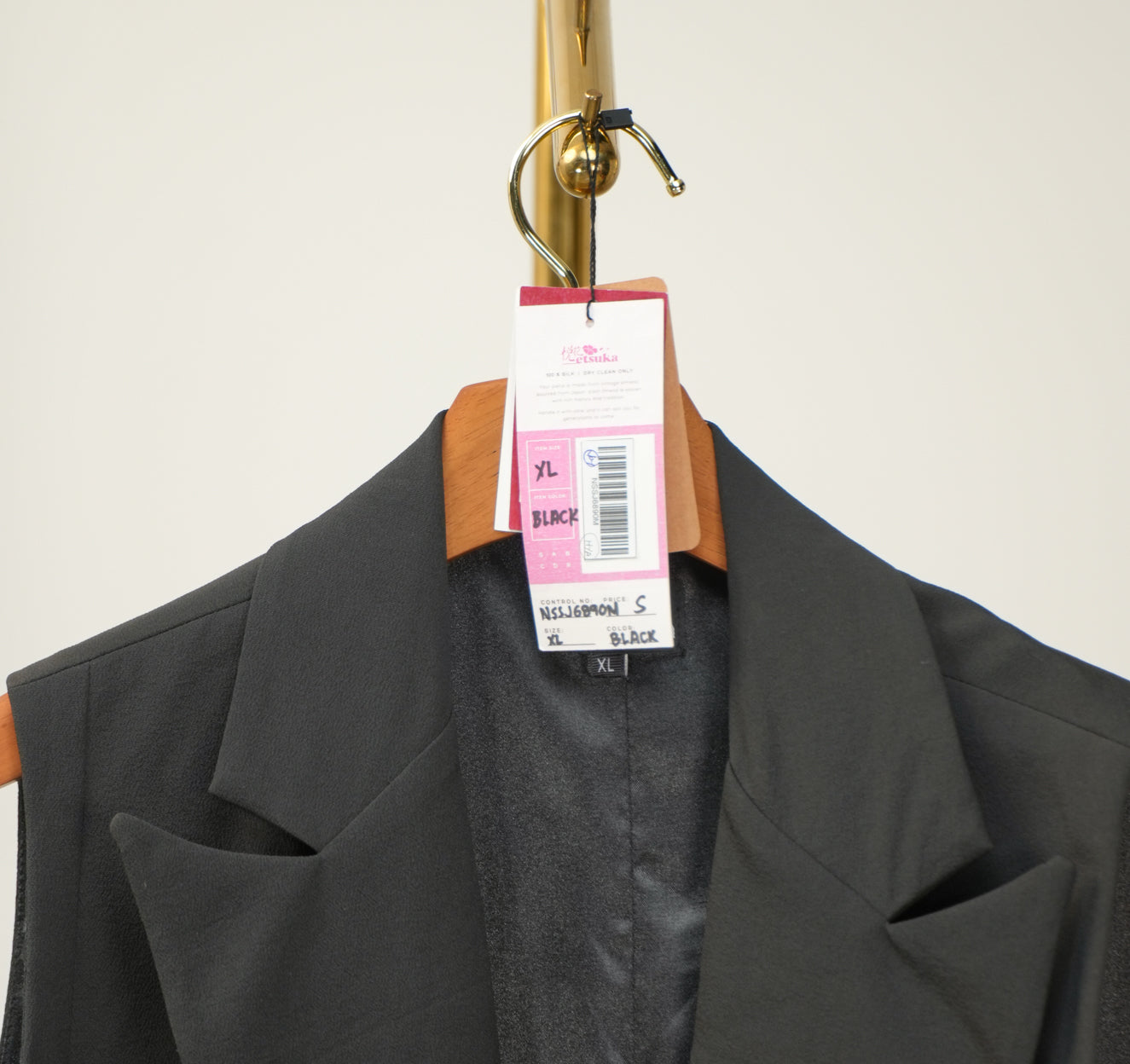 Premium On-hand: Black No sleeves suit jacket | XL | NSSJ6890M - mimi's choice