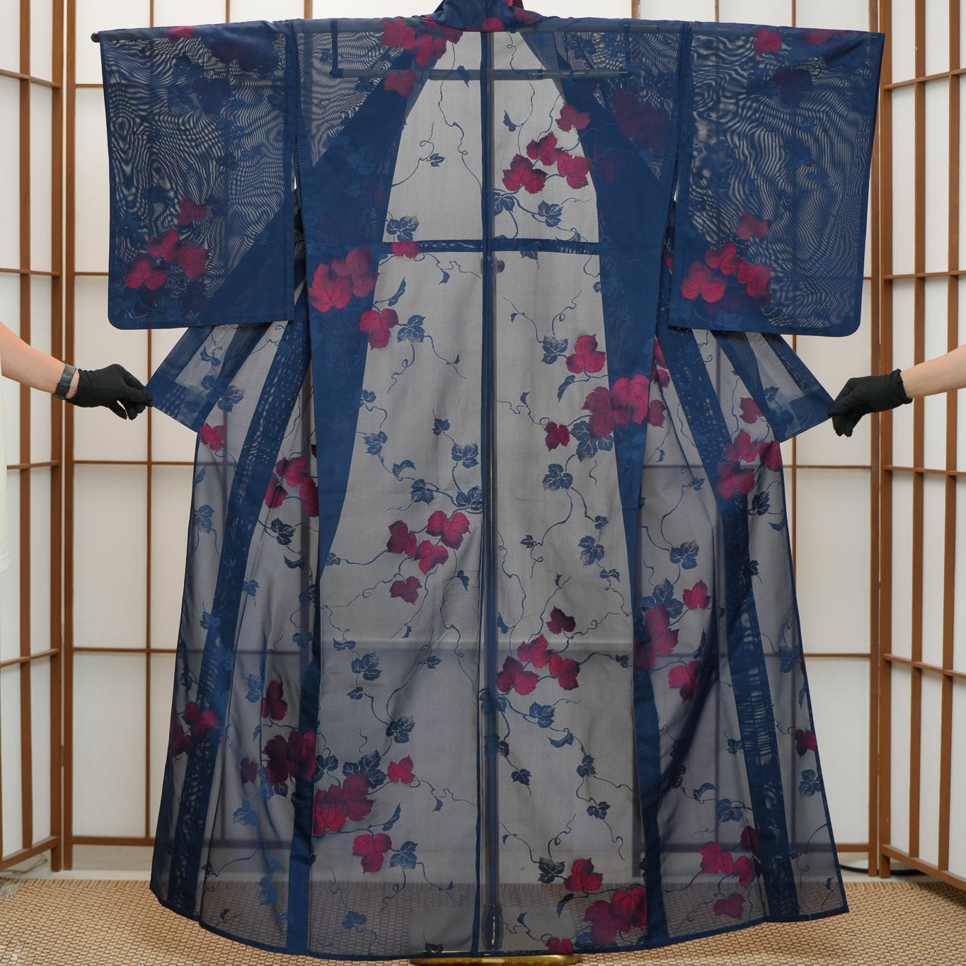 Premium Fabric: 0506_11 | Blue Ivy leaves