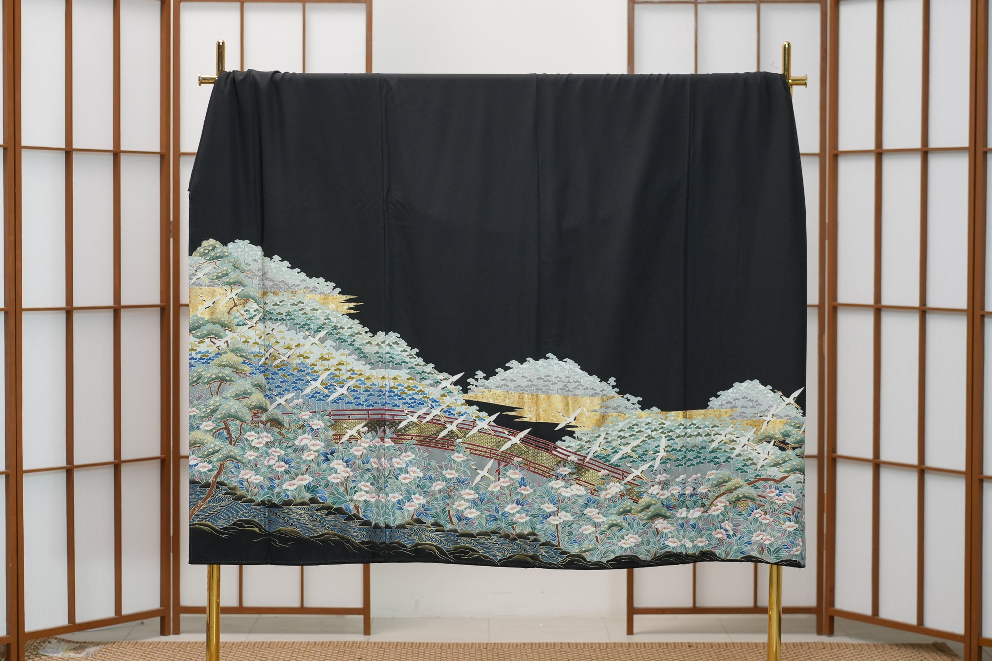 Premium Yuzen Fabric: VIP sho 0508_16 | Black Birds in Motion