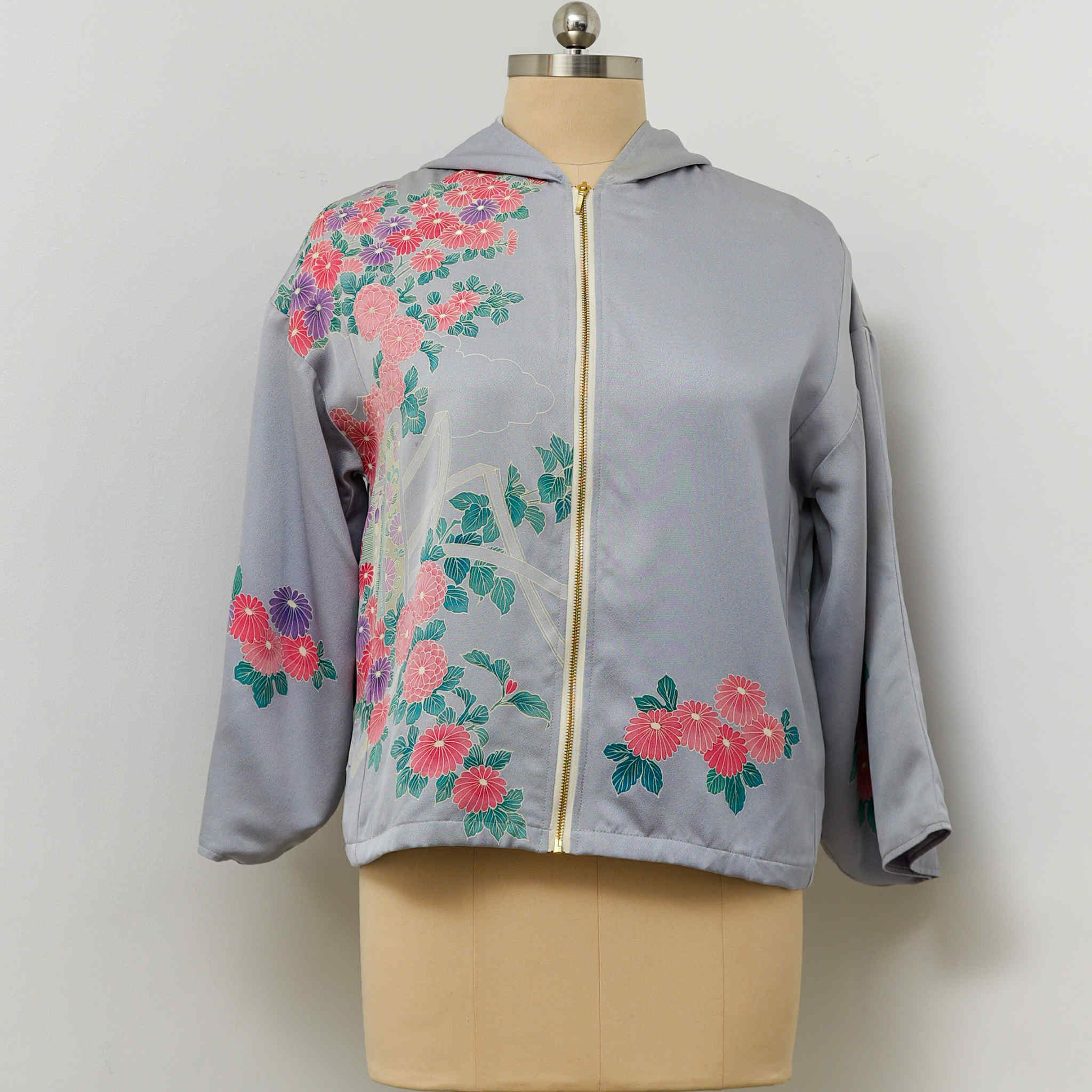 On-hand item: Hoodie With Zipper | HWZ4031 (with small storage stain)