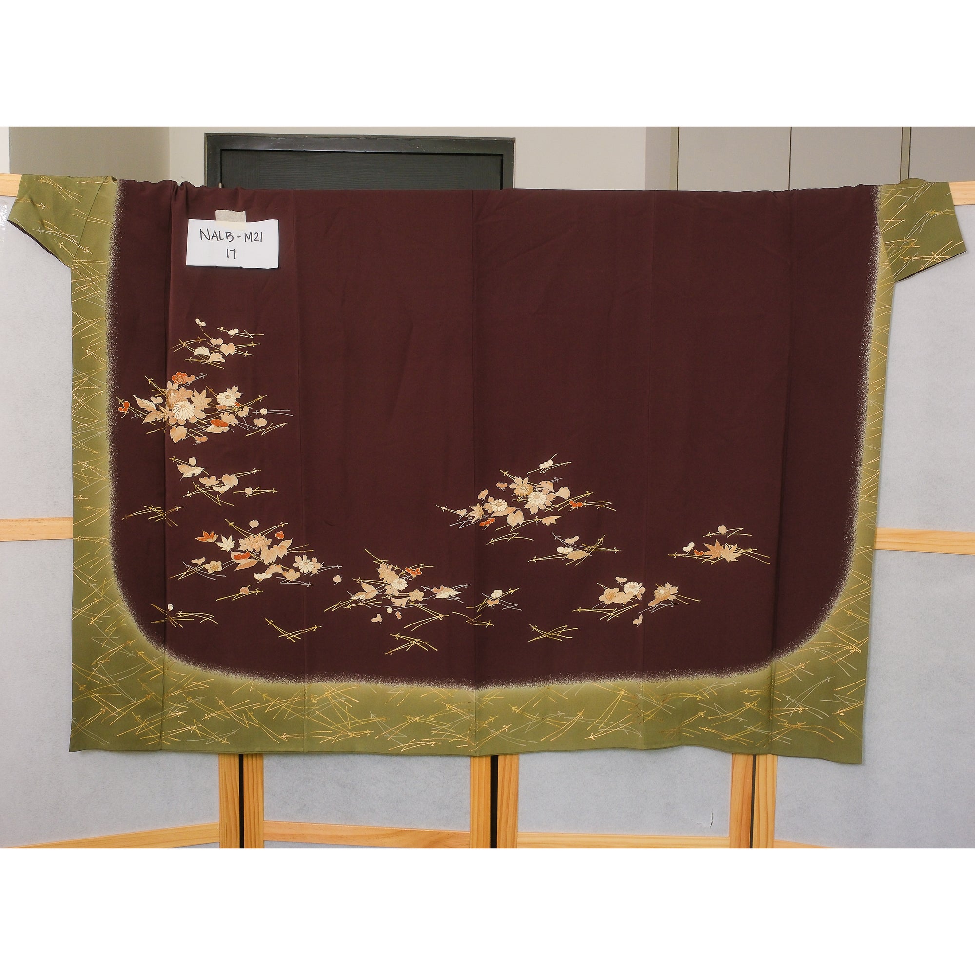 NALB (No Art Left Behind) Fabric: M21-17