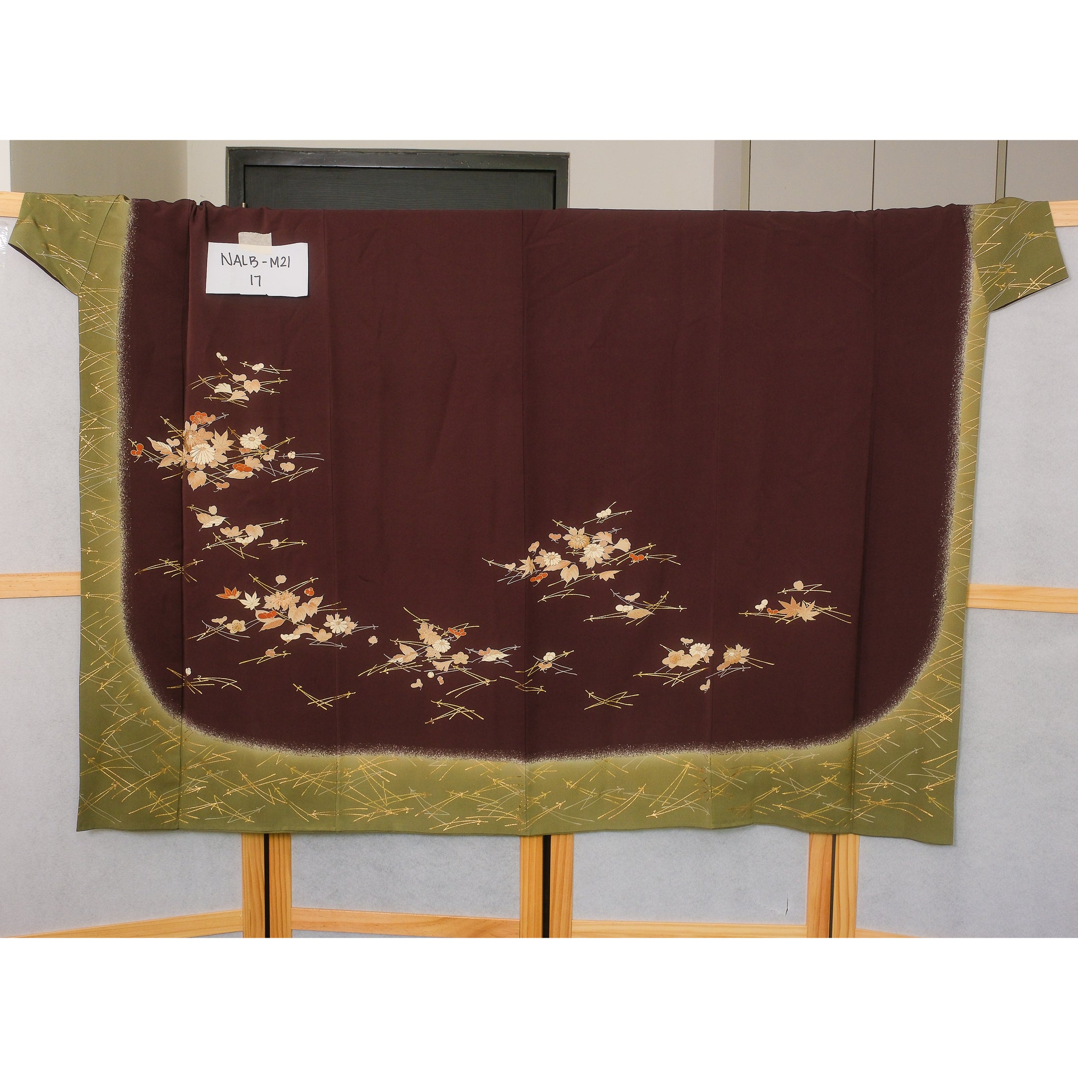 NALB (No Art Left Behind) Fabric: M21-17