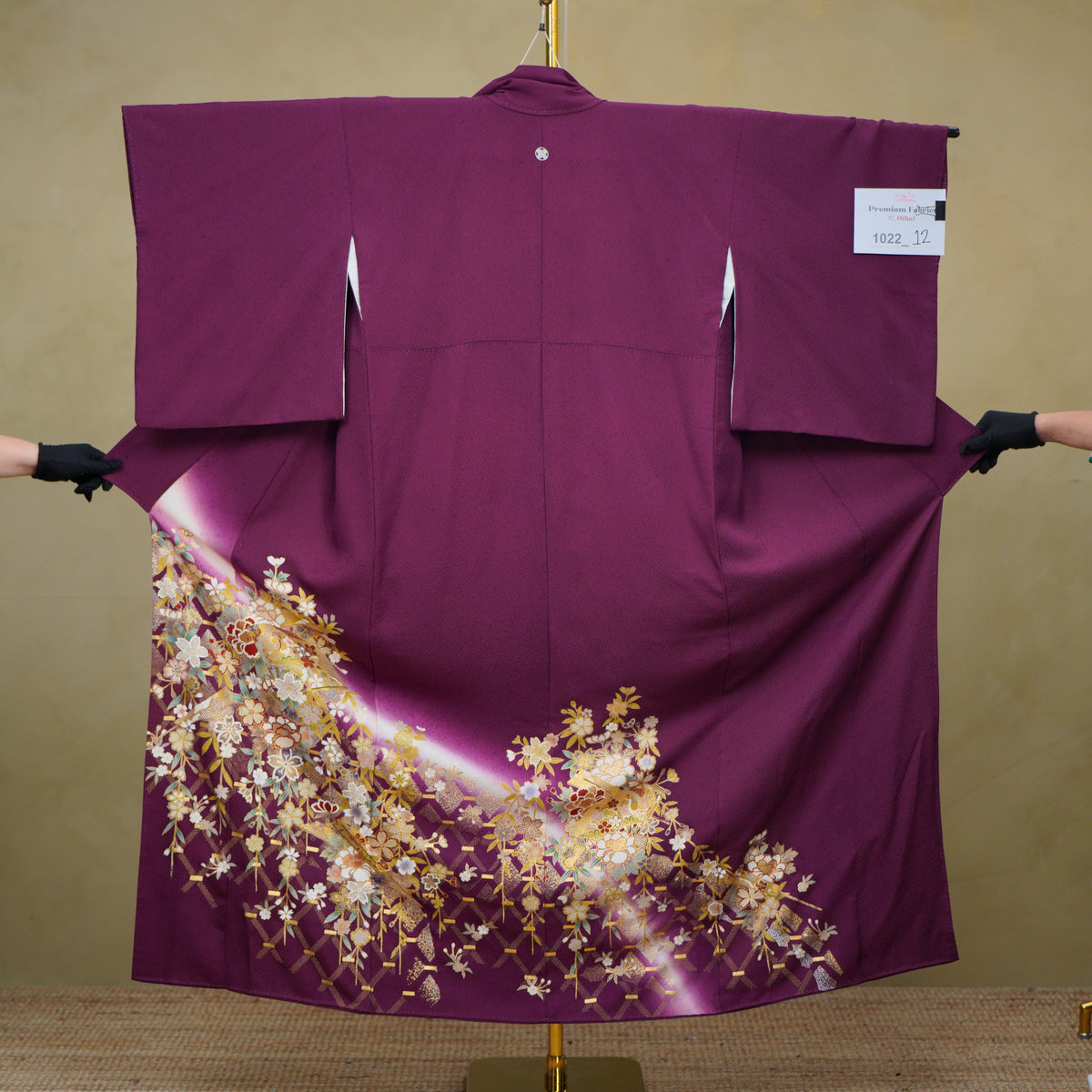 Premium Sho Fabric: 1022_12 | Gold in Magenta