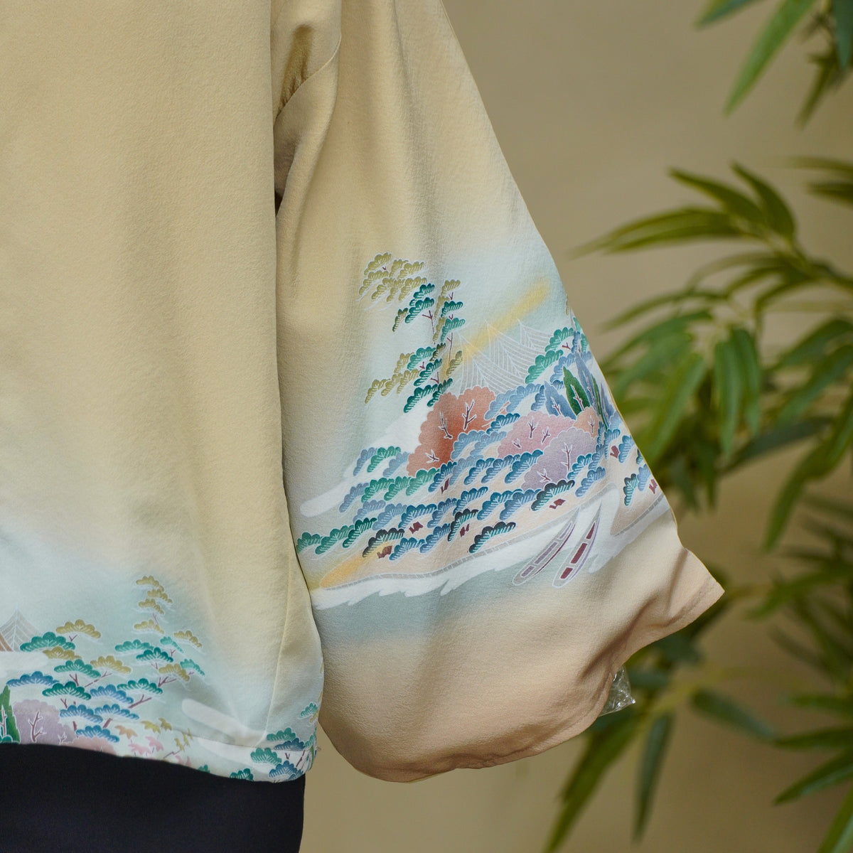 [Autumn] Premium On-hand: Cream Hoodie with Zipper (One Size) | HWZ8804Y -O