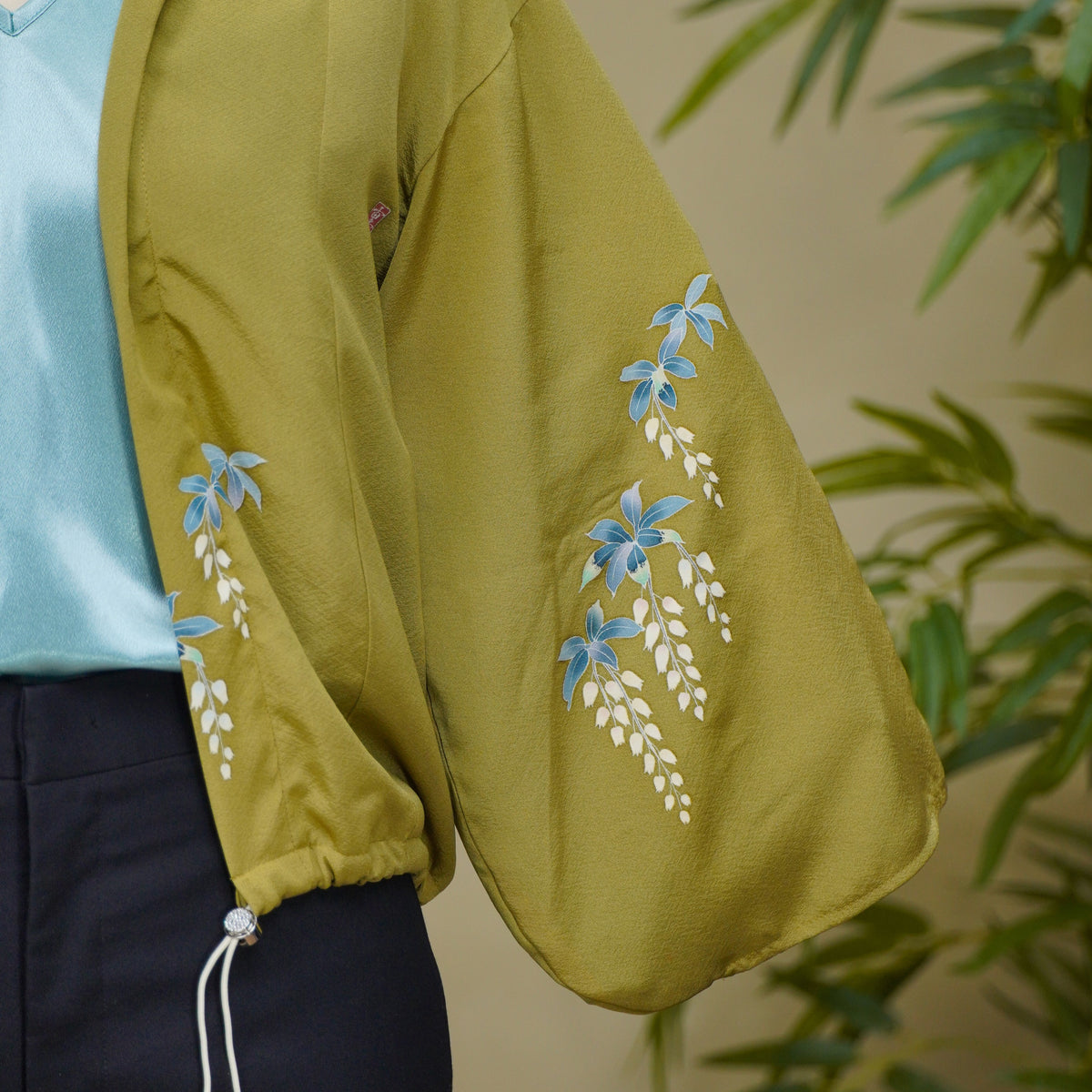 [Autumn] [With Fabric Stains] Premium On-hand item: Green Kodomo Hoodie (Small) | HK8741Y -O