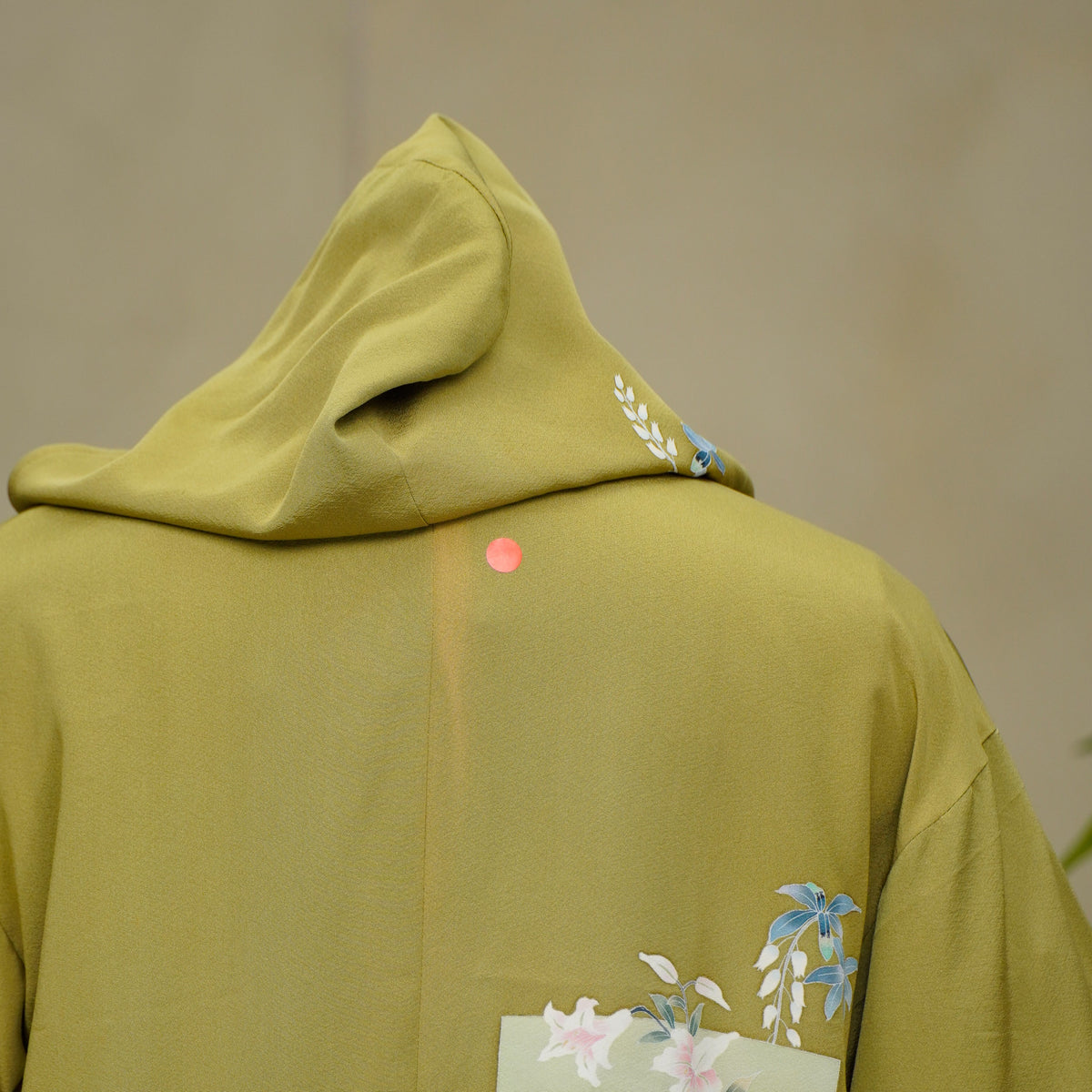 [Autumn] [With Fabric Stains] Premium On-hand item: Green Kodomo Hoodie (Small) | HK8741Y -O