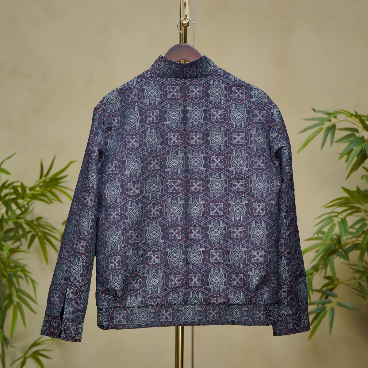 [Certificate] Premium On-hand item: Indigo Oshima Workman Jacket | Large | OWJ8811M -SMK