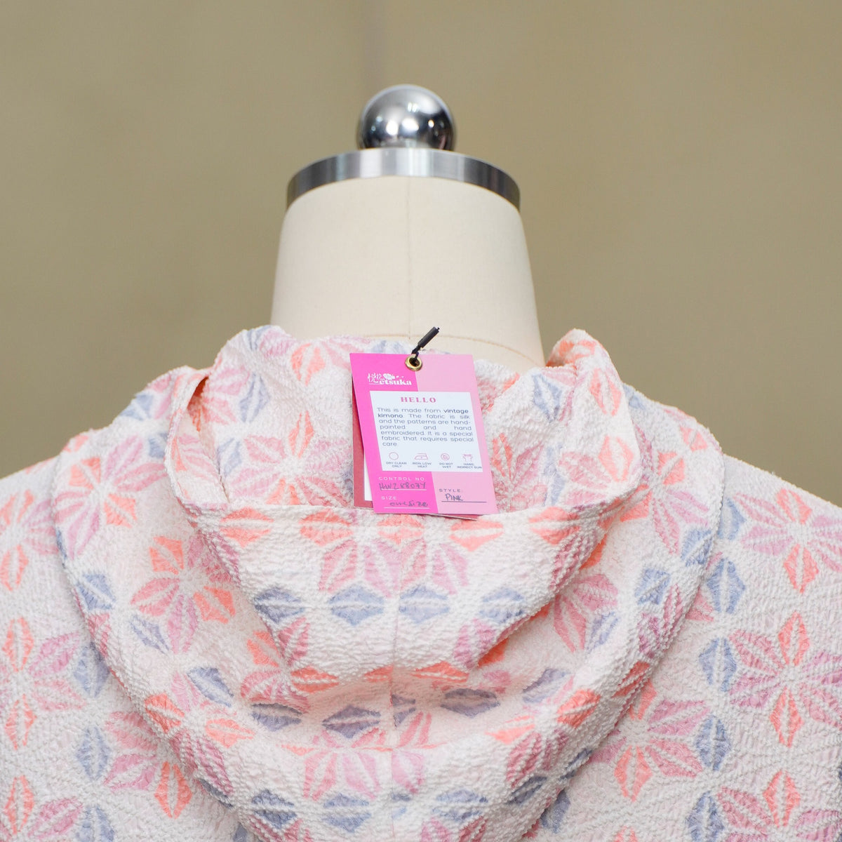 Premium On-hand: Pink Hoodie with Zipper (One Size) | HWZ8807Y -O