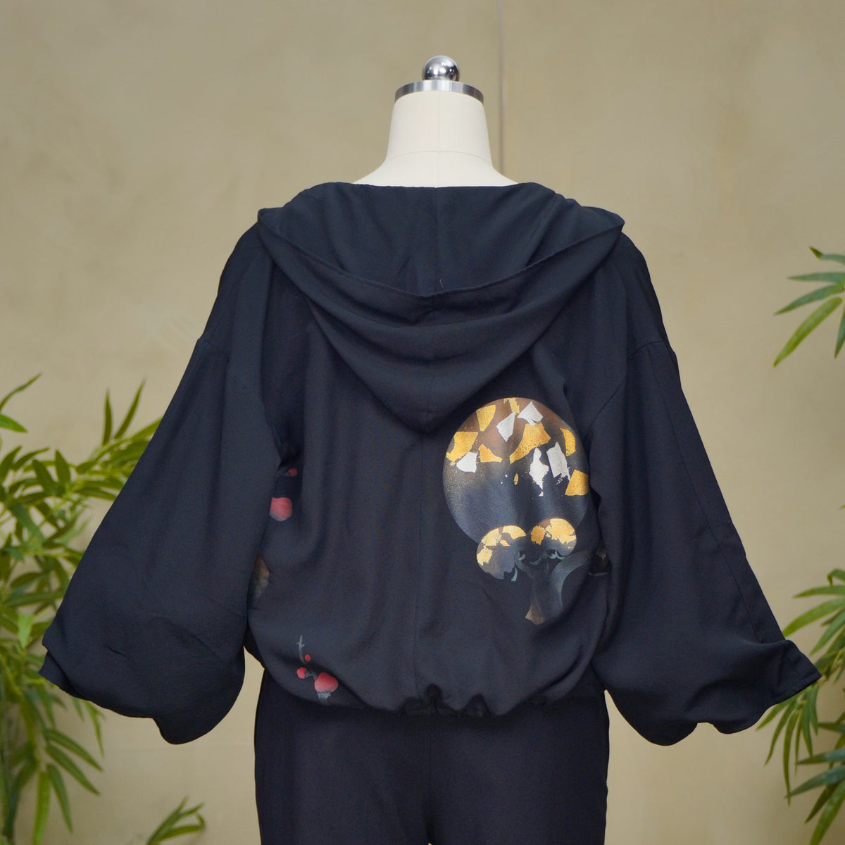 Premium On-hand item: Black Kodomo Hoodie (Small Size) | HK8744Y -O