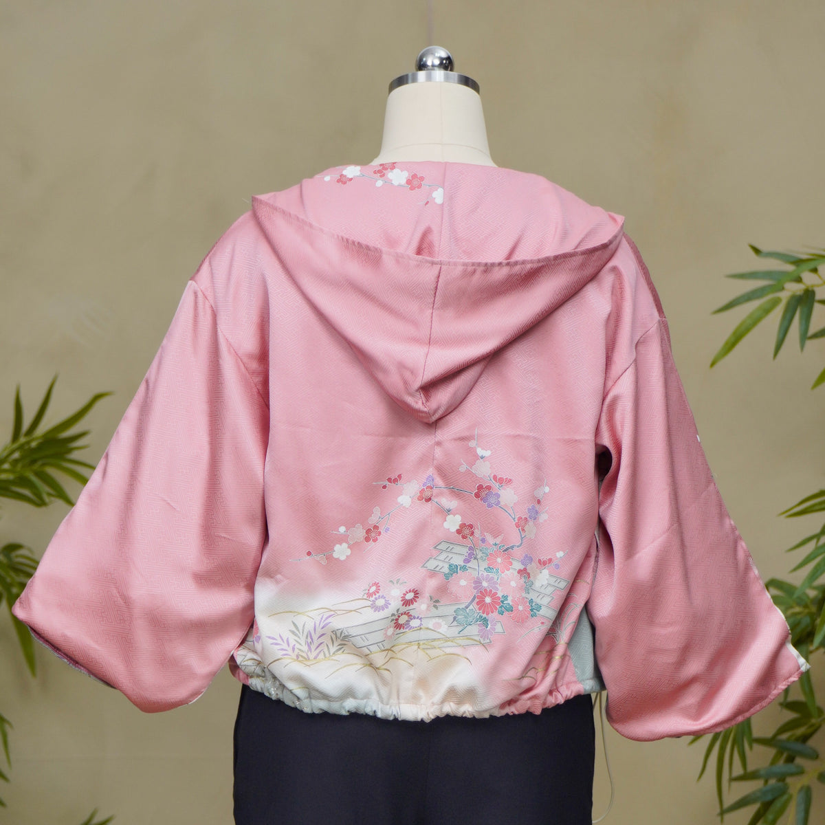 Premium On-hand item: Pink Kodomo Hoodie (Small Size) | HK8745Y -O