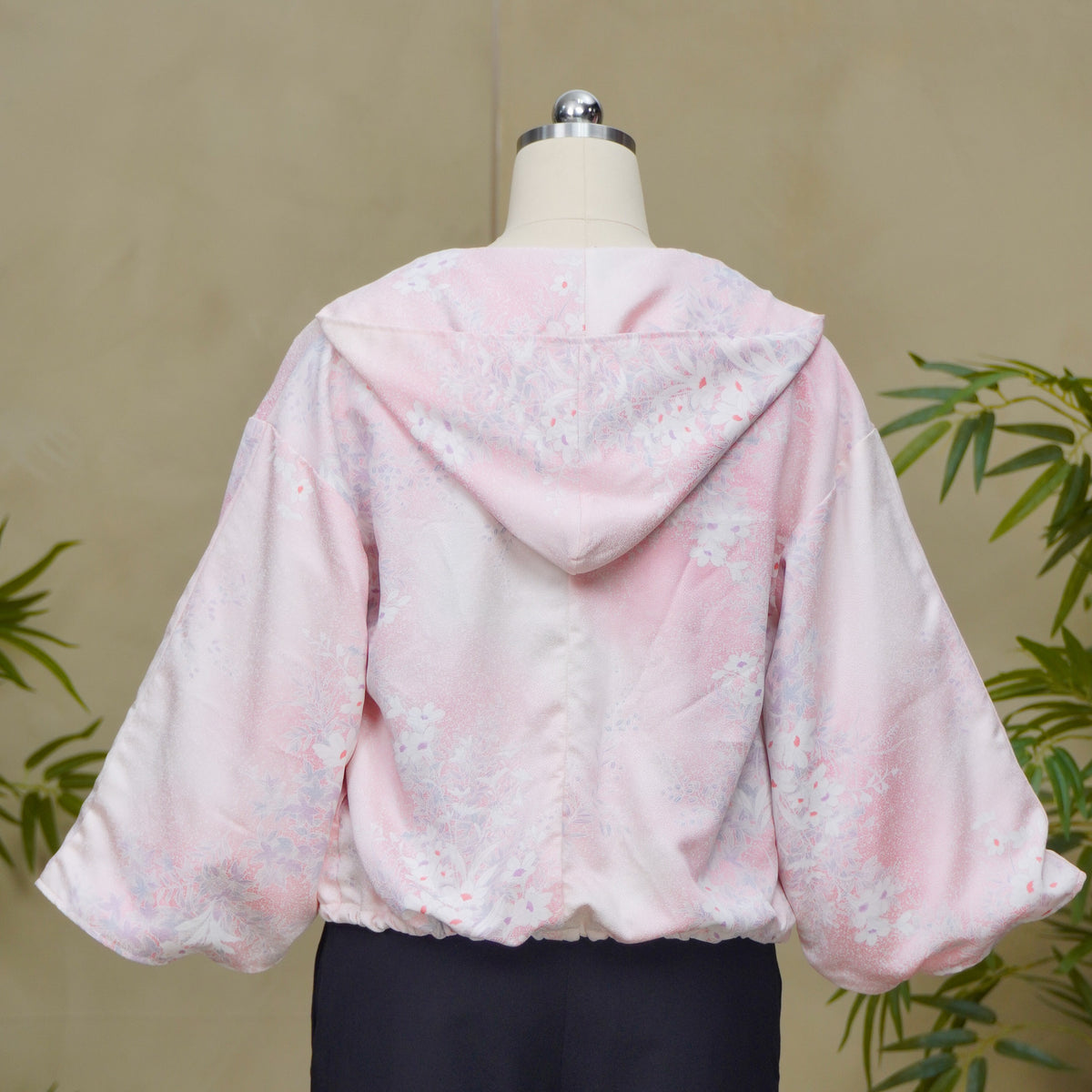 Premium On-hand item: Pink Kodomo Hoodie (Small Size) | HK8743Y -O