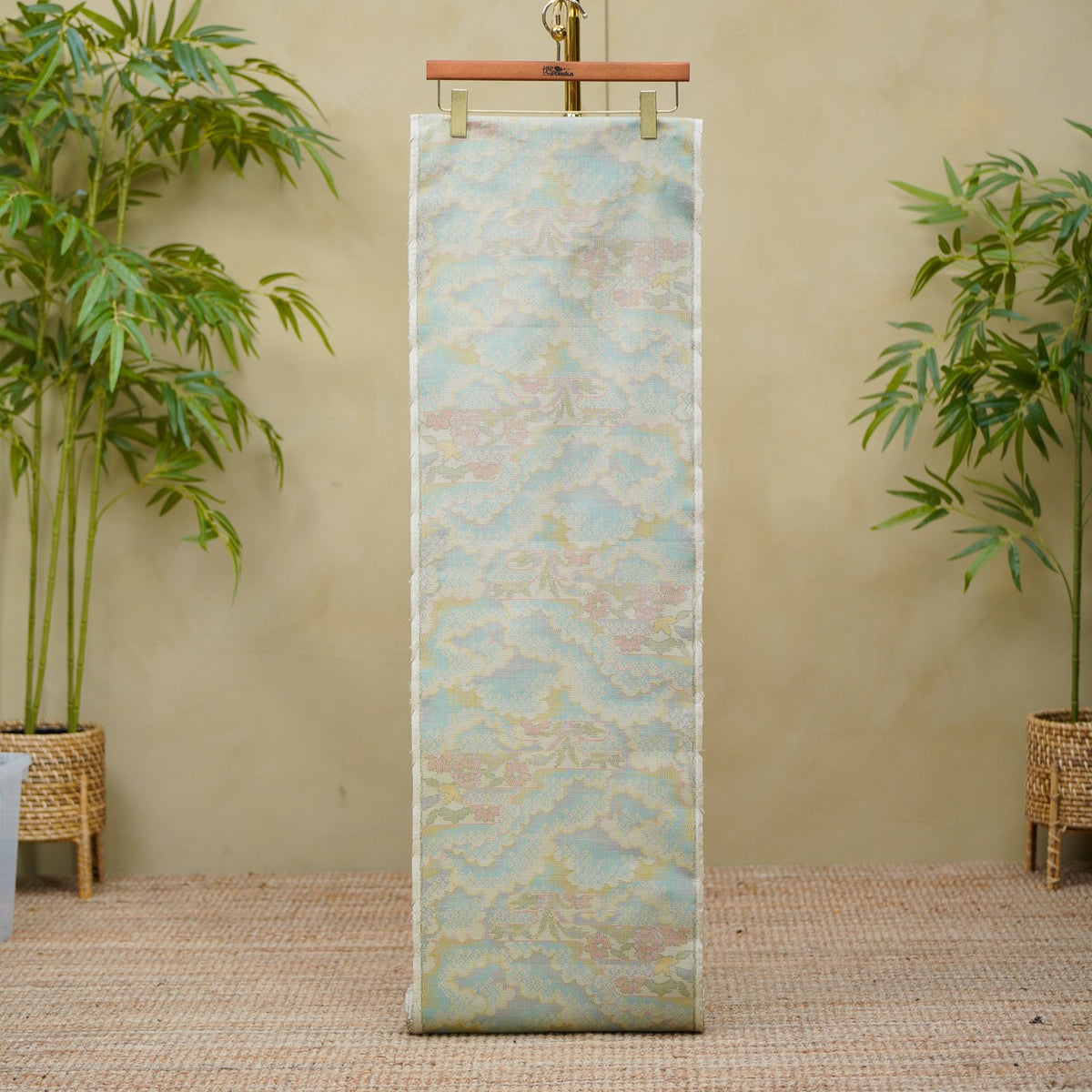 Premium Oshima Rolls: 1008_21 | Cloud Fantasy