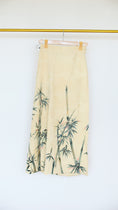 Load image into Gallery viewer, Online Private Viewing | wrap skirt - bamboo love!| ws445 | 1T
