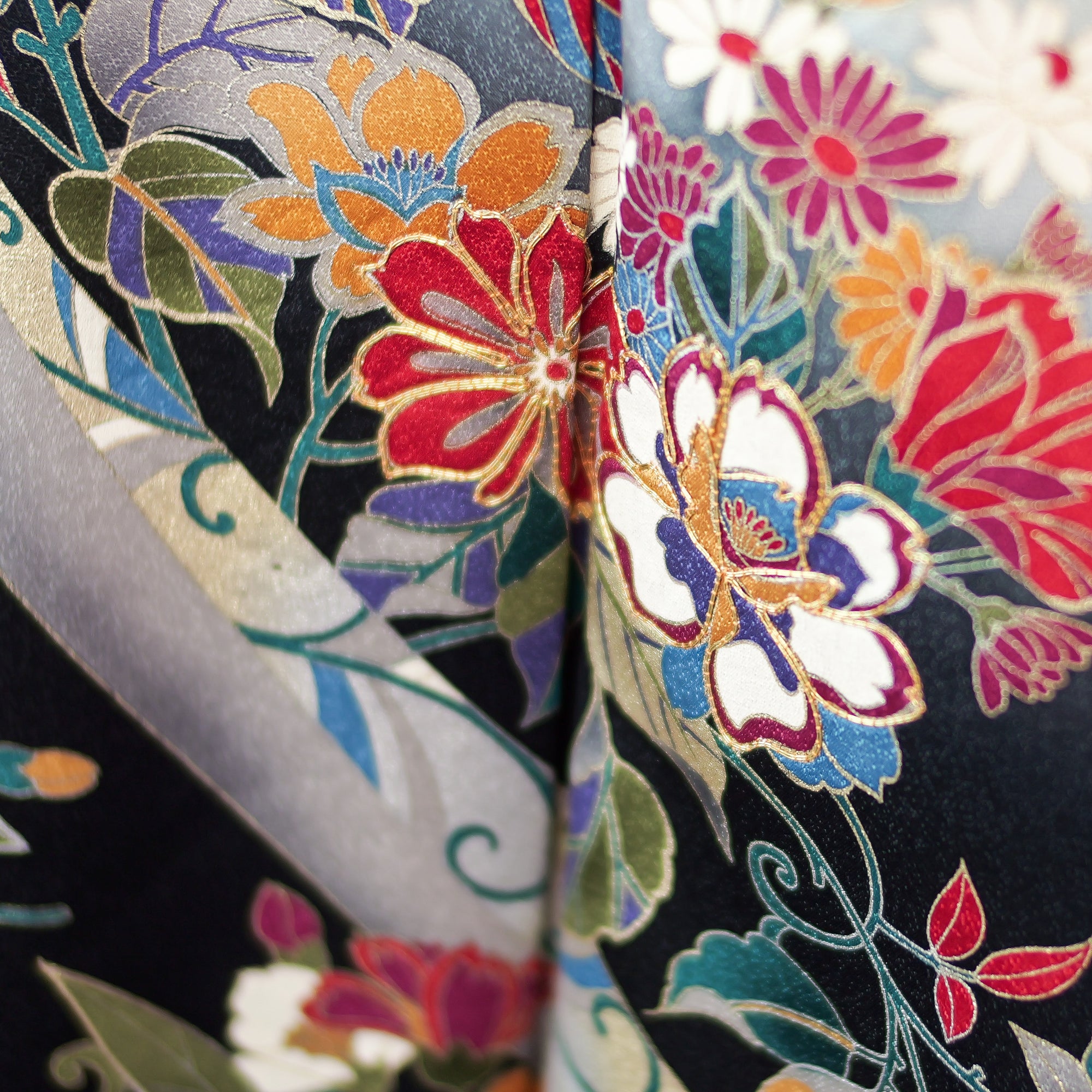 Valentine's collection Fabric (F05-1): Flower in Red Midnight Furisode