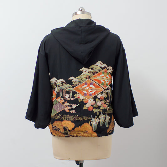 On-hand: Hoodie | H4551 - with a beautiful pair of cranes!