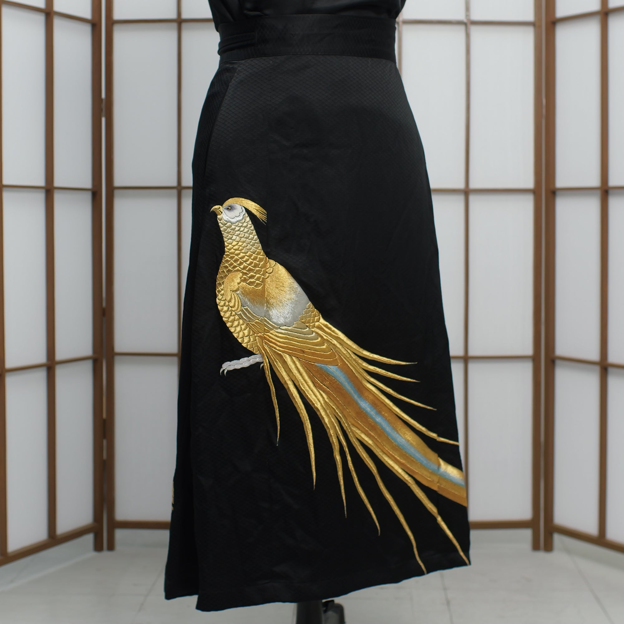 Premium On-hand: EmbroideryWrap Skirt Black | WS6052 1P