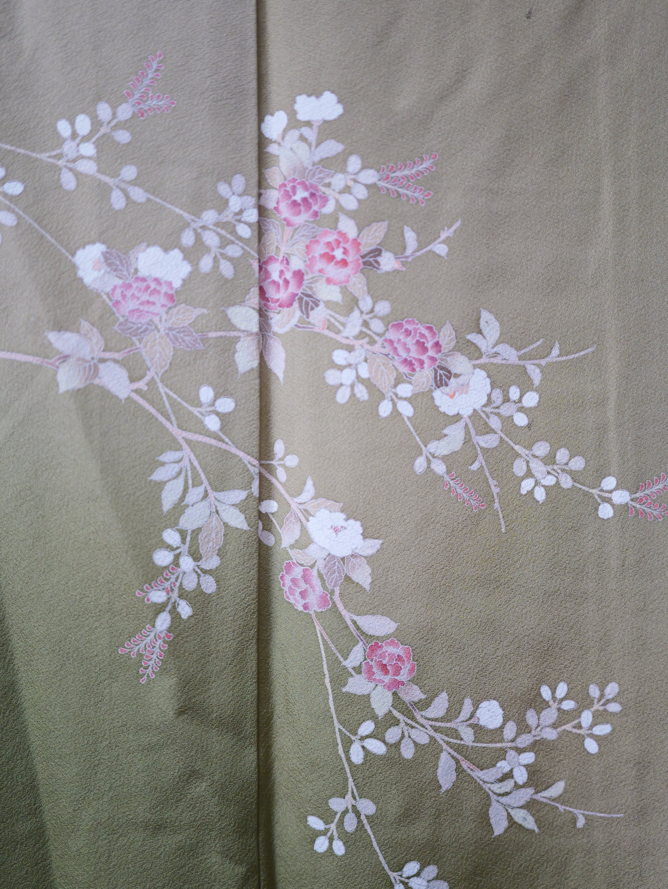 NALB (No Art Left Behind) Fabric: MM14-02