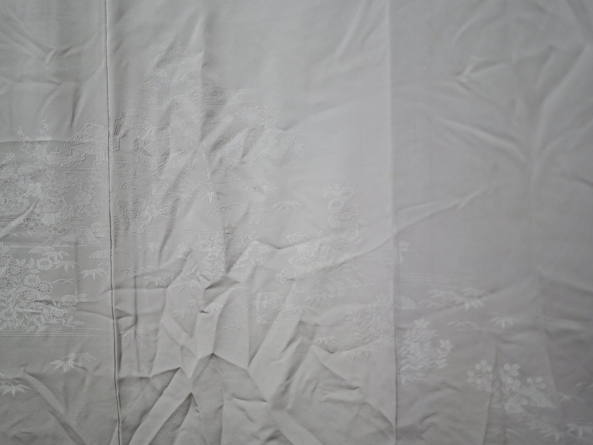 NALB (No Art Left Behind) Fabric: Light Gray MM14-08