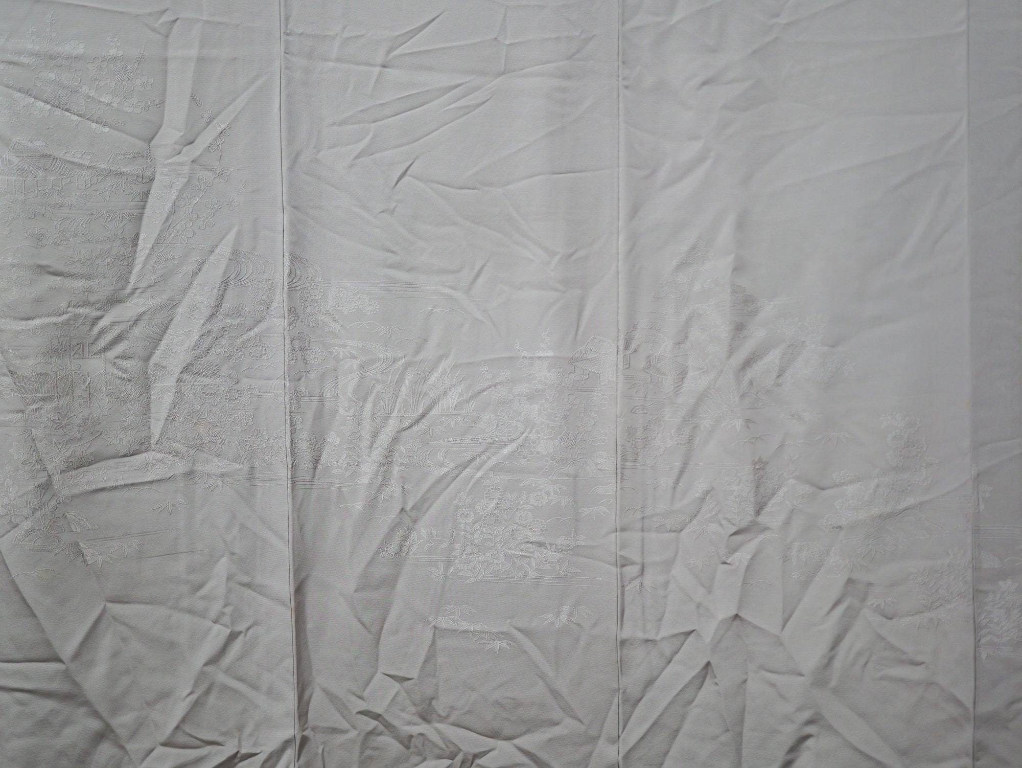 NALB (No Art Left Behind) Fabric: Light Gray MM14-08