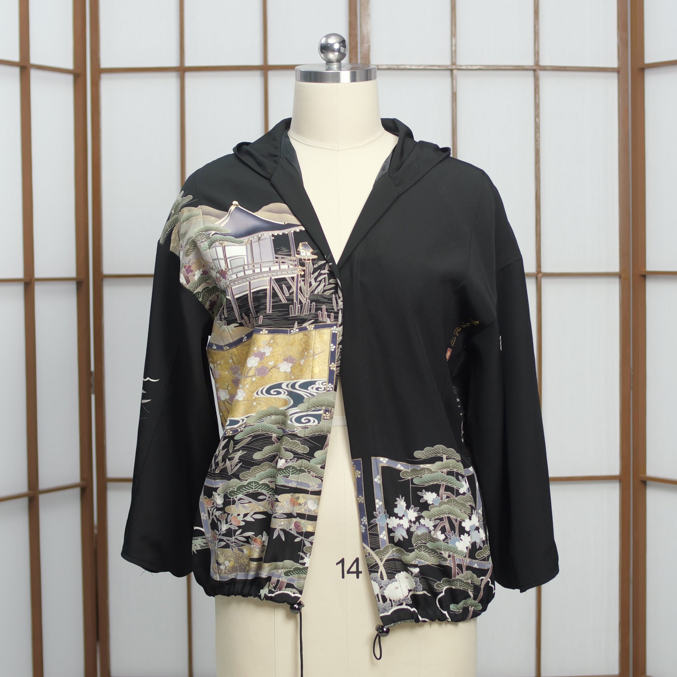 Premium On-hand: Black Hoodie | H6147