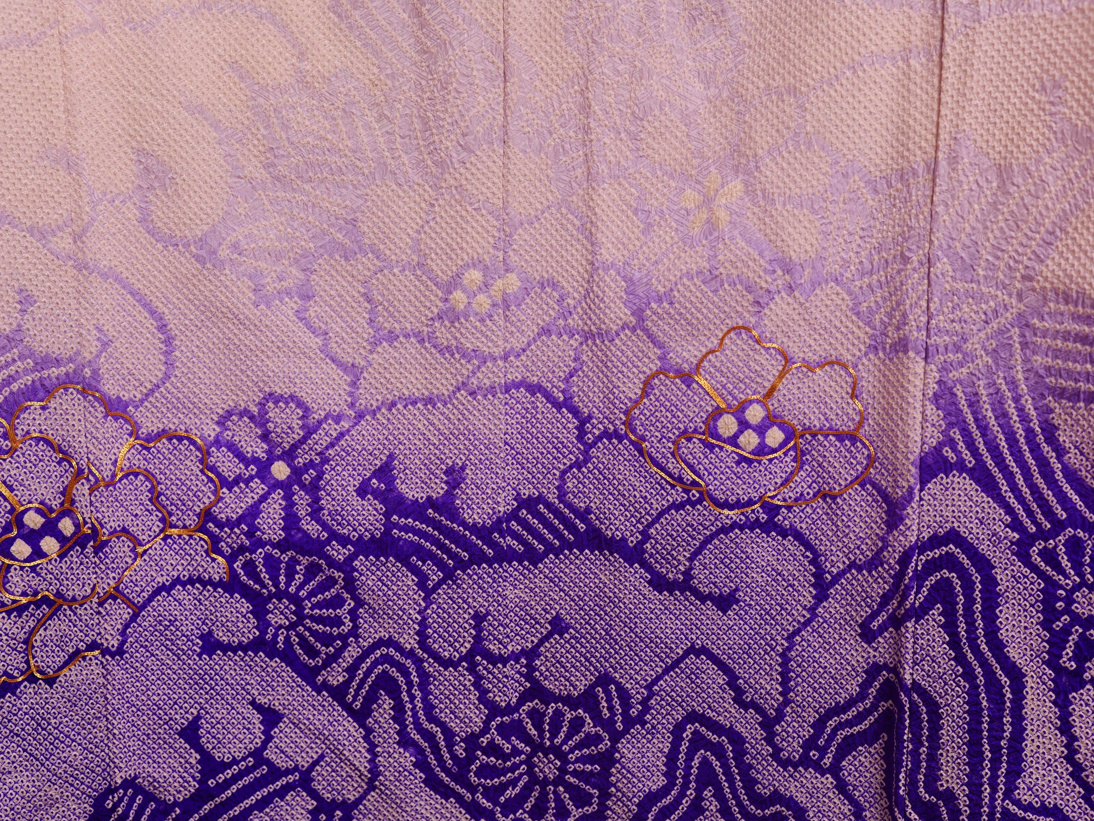 NALB - No Art Left Behind Fabric: July16-07 | Lavender Pattern