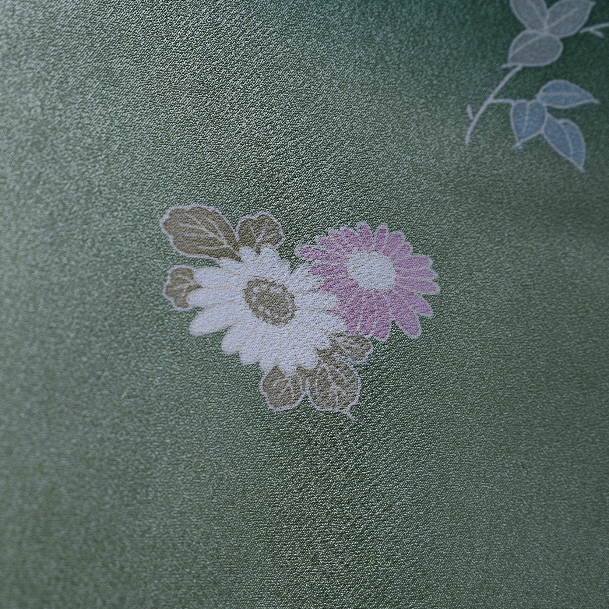 NALB Fabric: NALBSEP13-04 Green