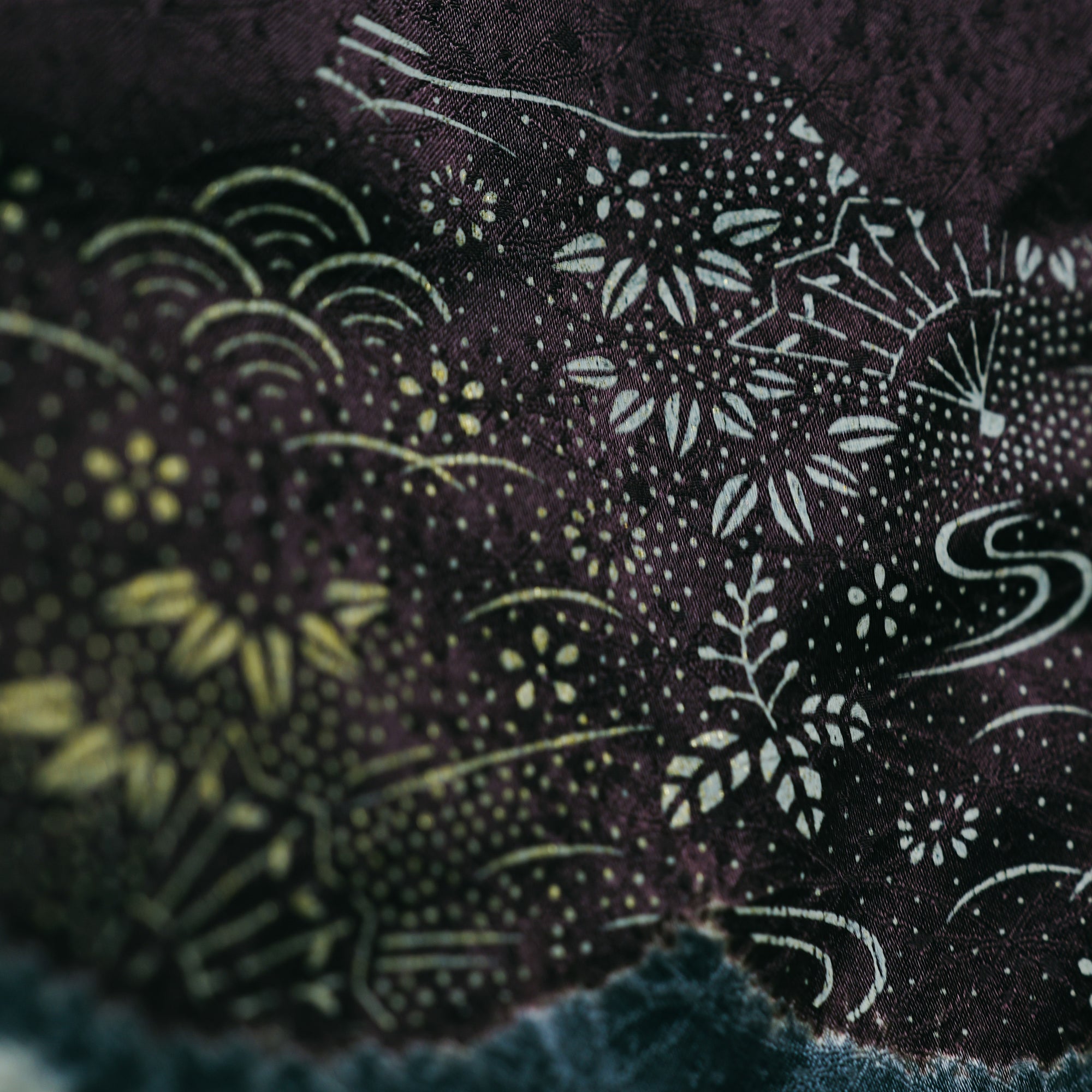 NALB - No Art Left Behind Fabric: NALBSEP13-07 Dark Brown