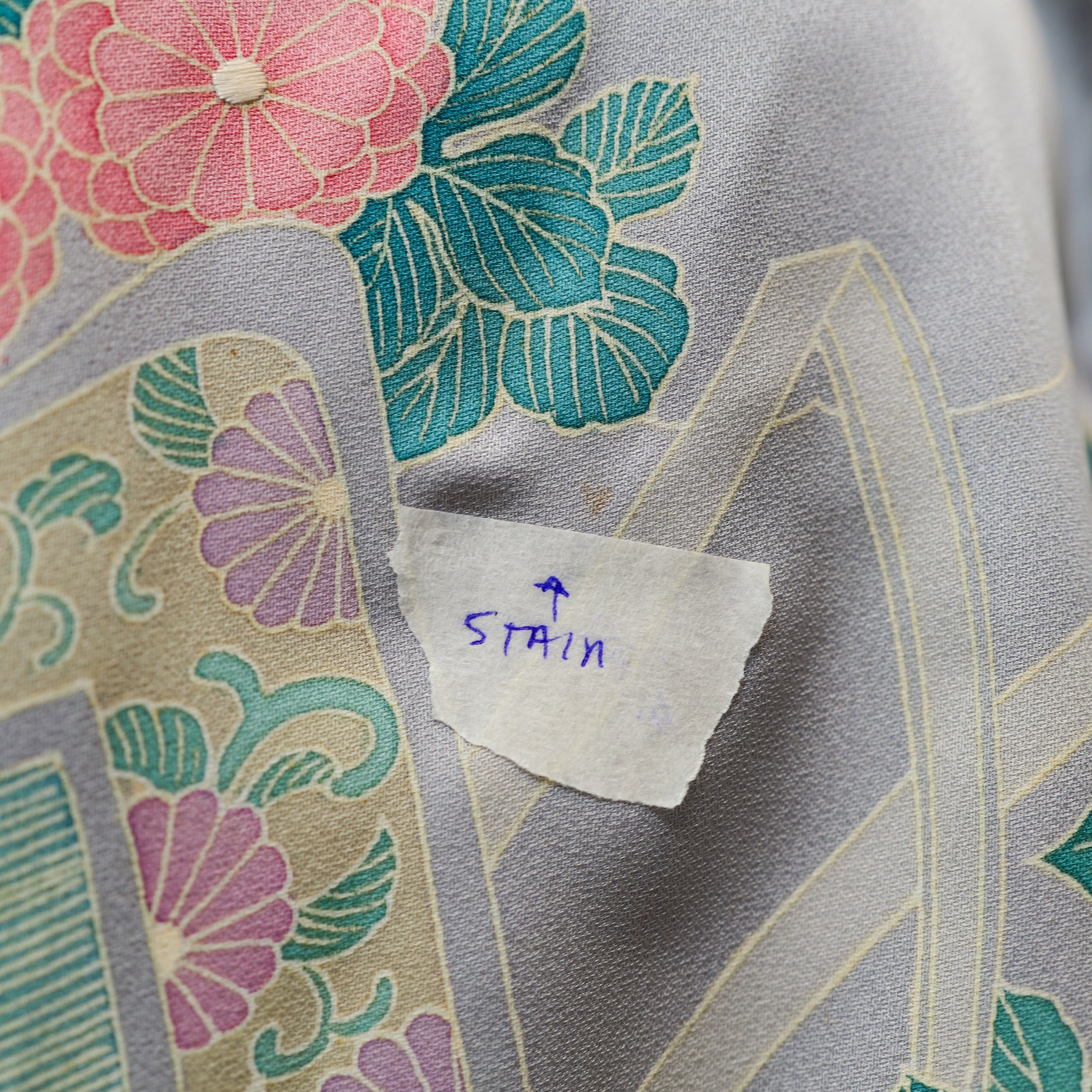 On-hand item: Hoodie With Zipper | HWZ3761 (with a little bit of storage stain)
