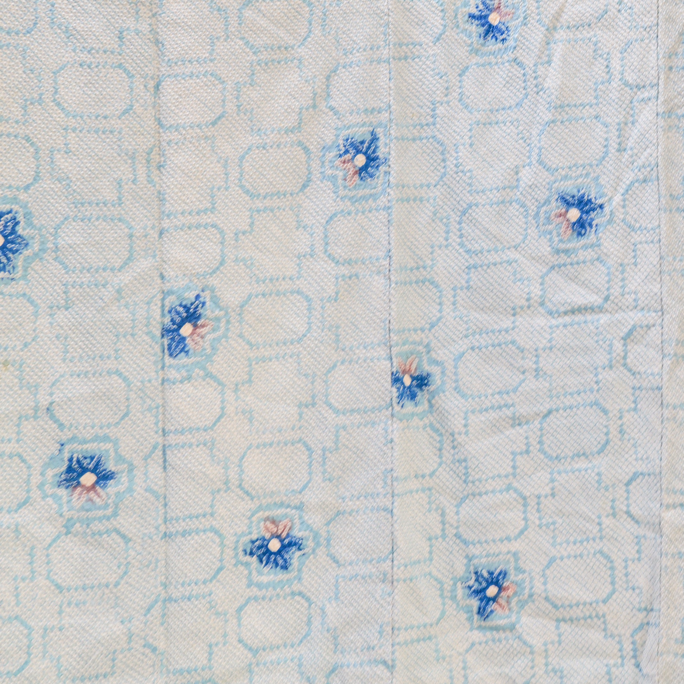 NALB - No Art Left Behind Fabric: 1217NALB-03 Blue white