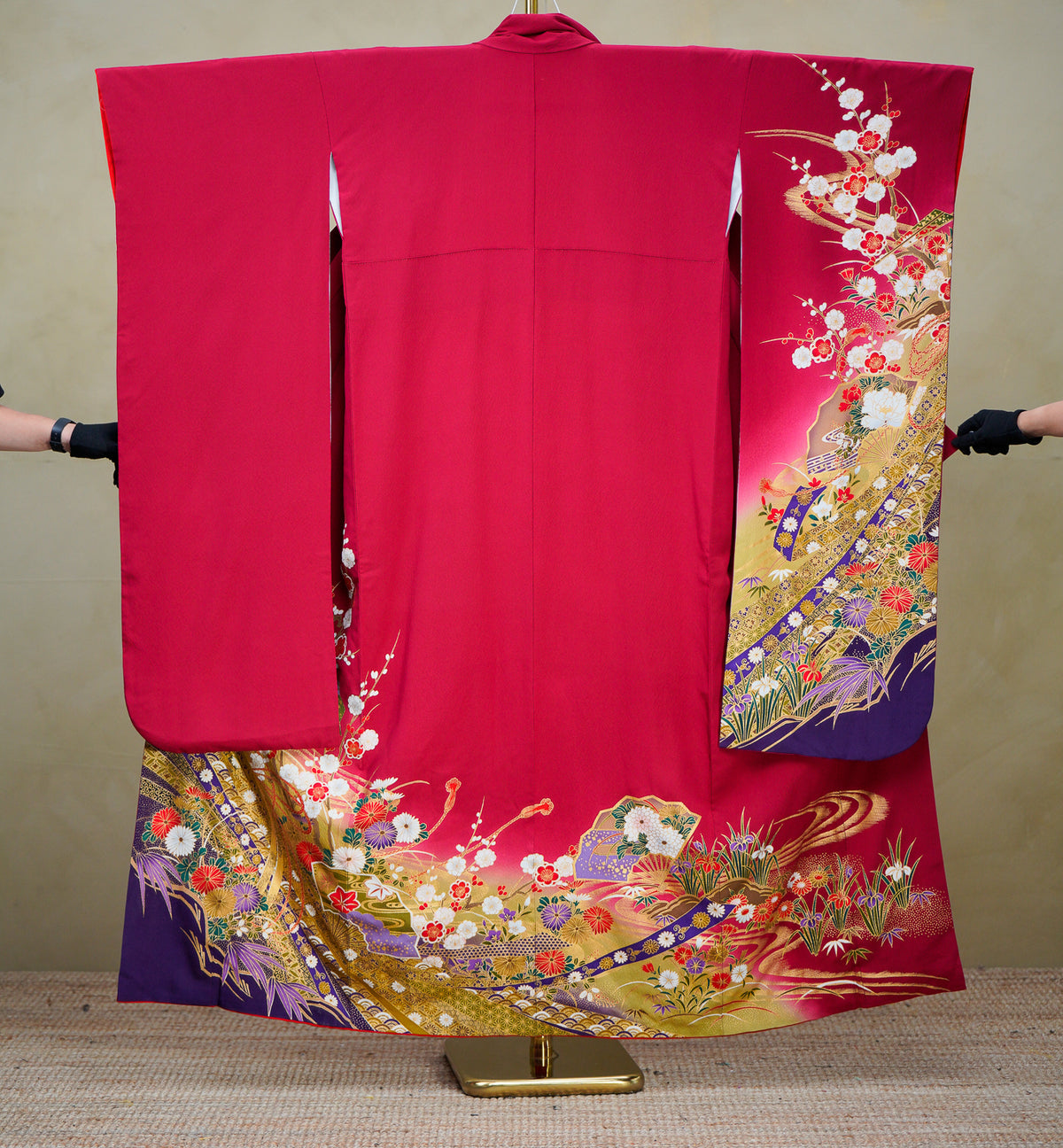 Chiku Fabric: 0908_10 | Elegant Scarlet Red