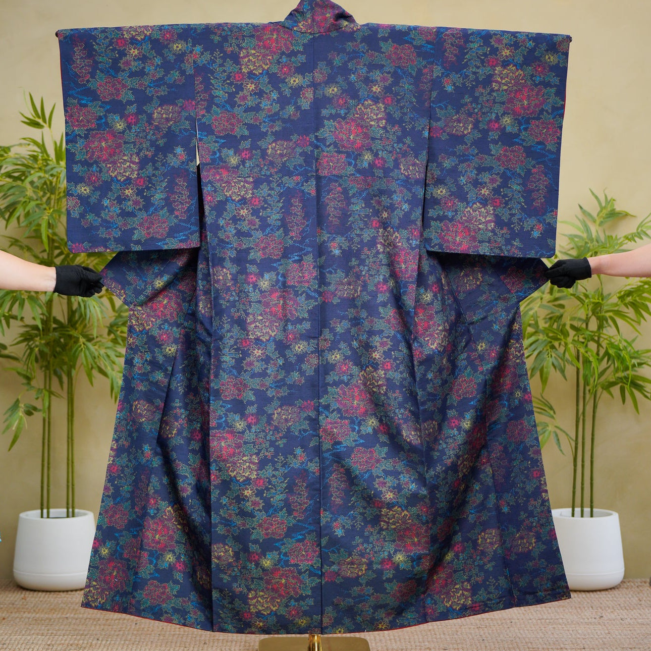 Premium Oshima Fabric: OSHIMA_0827_07 | Wildflowers After Dark