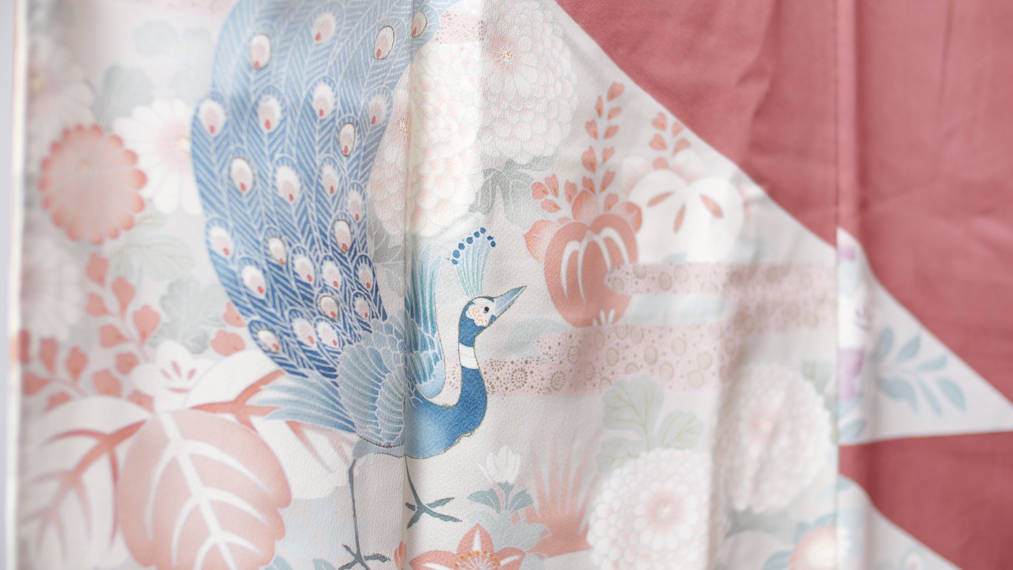 NALB (No Art Left Behind) Fabric: AP25-04 | Peacock in Red