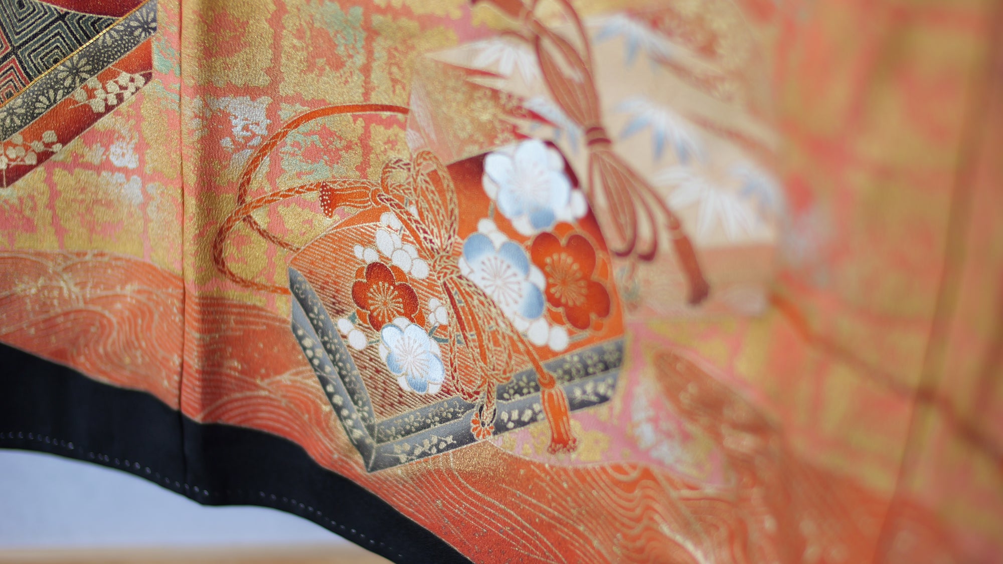 NALB (No Art Left Behind) Fabric: AP27-07 | Black Orange