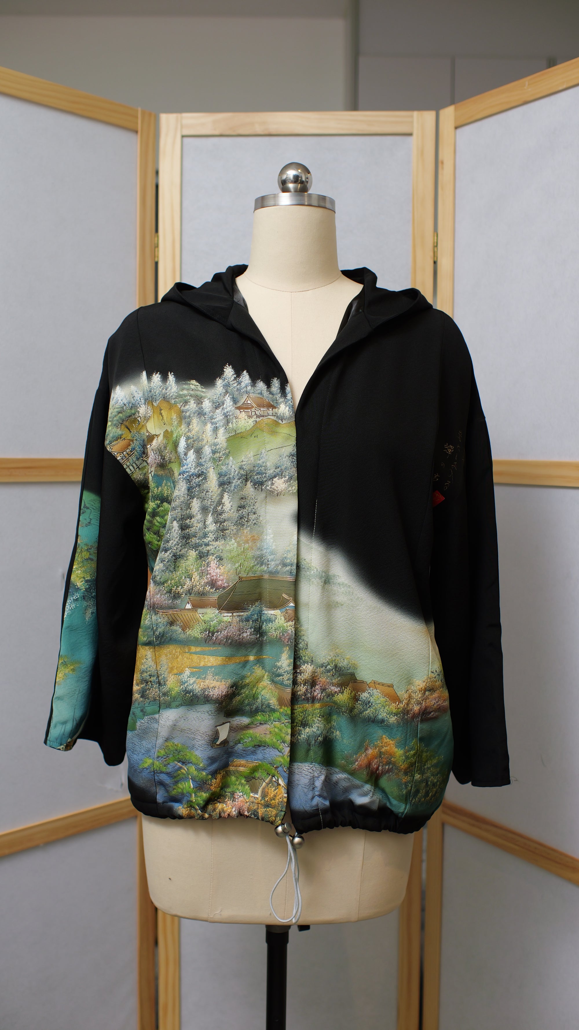 Ap30 On-hand: Black Hoodie H3426