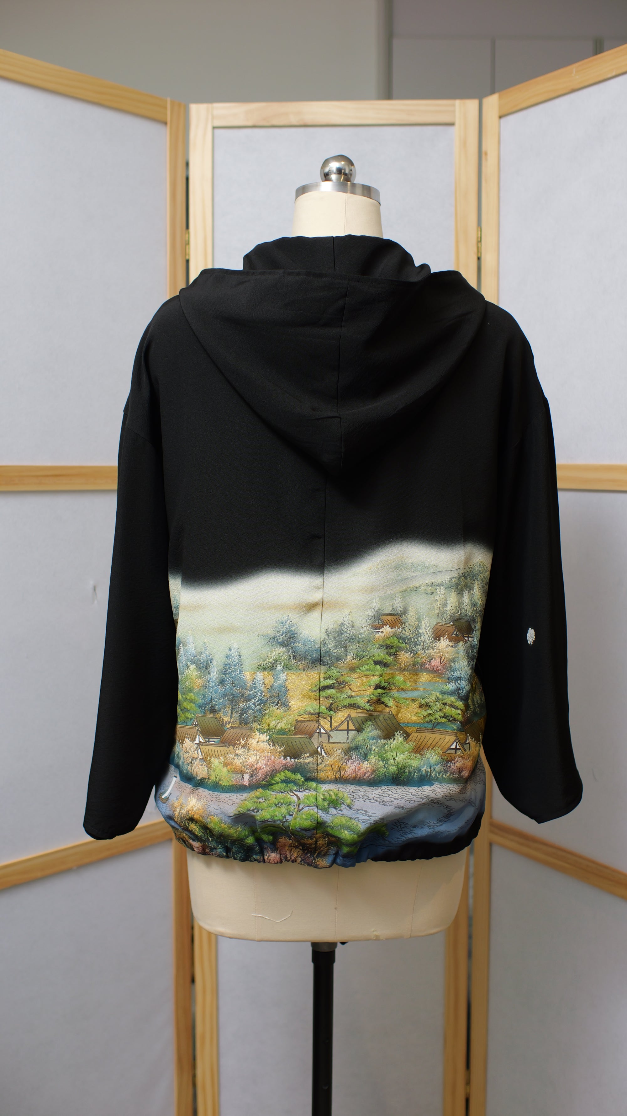 Ap30 On-hand: Black Hoodie H3426