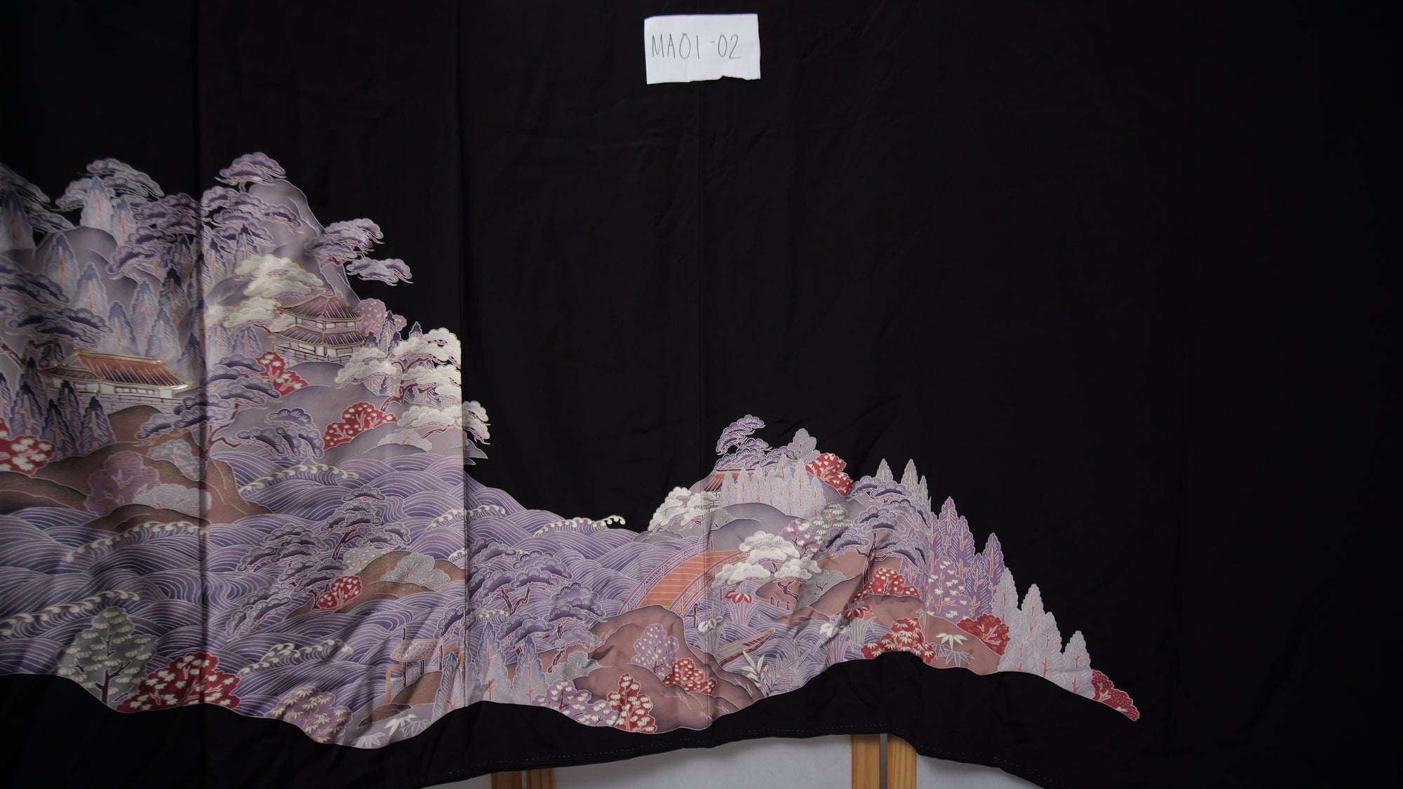 NALB (No Art Left Behind) Fabric: Black Purple MA01-02