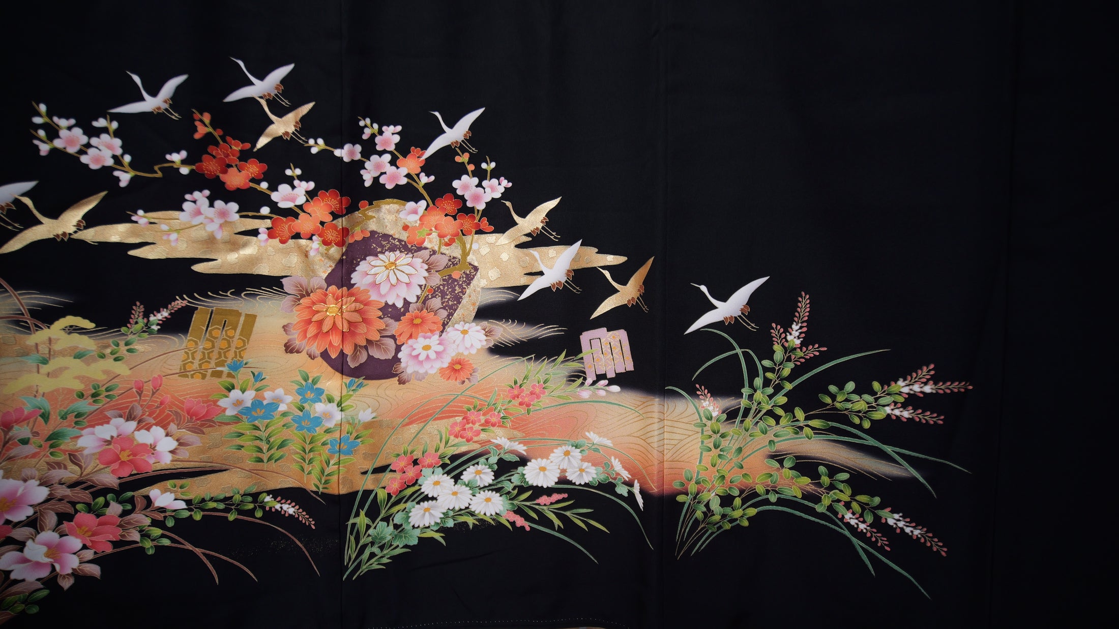 Sakura Collection Fabric: Black Orange Cranes Flying | MA01-09