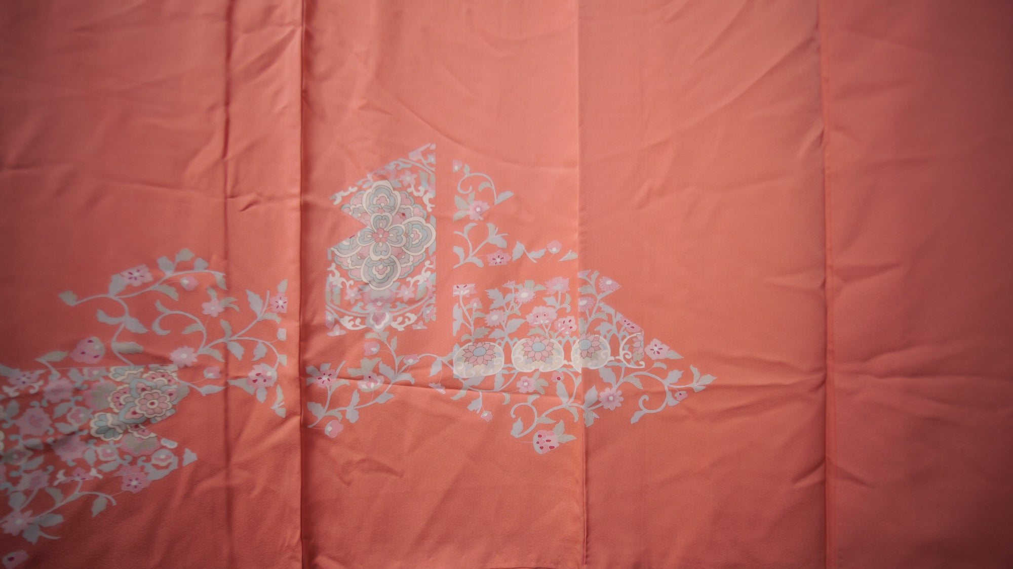 NALB - No Art Left Behind Fabric: Bright MA08-04