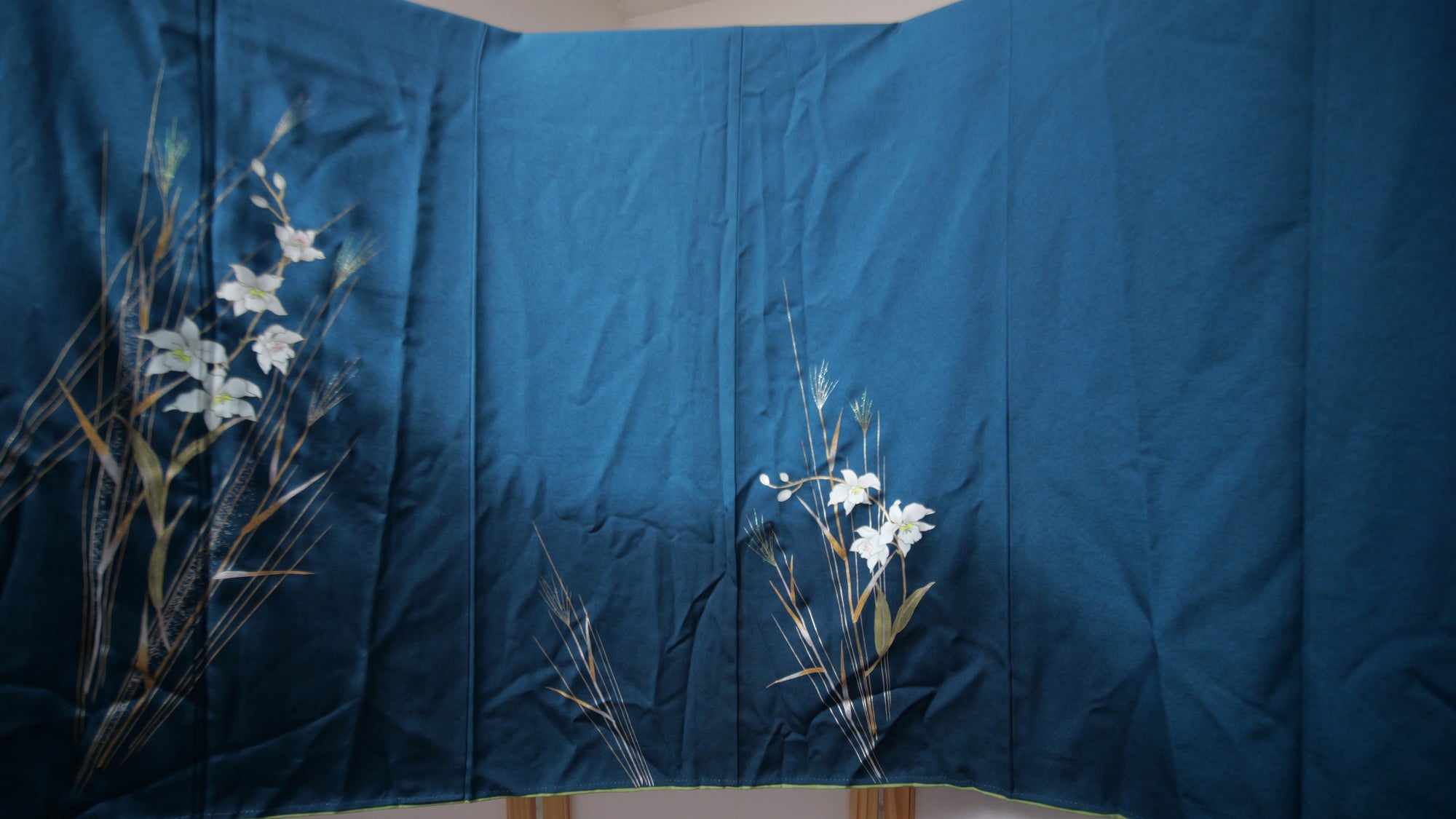 NALB - No Art Left Behind Fabric: Bluish MA08-08