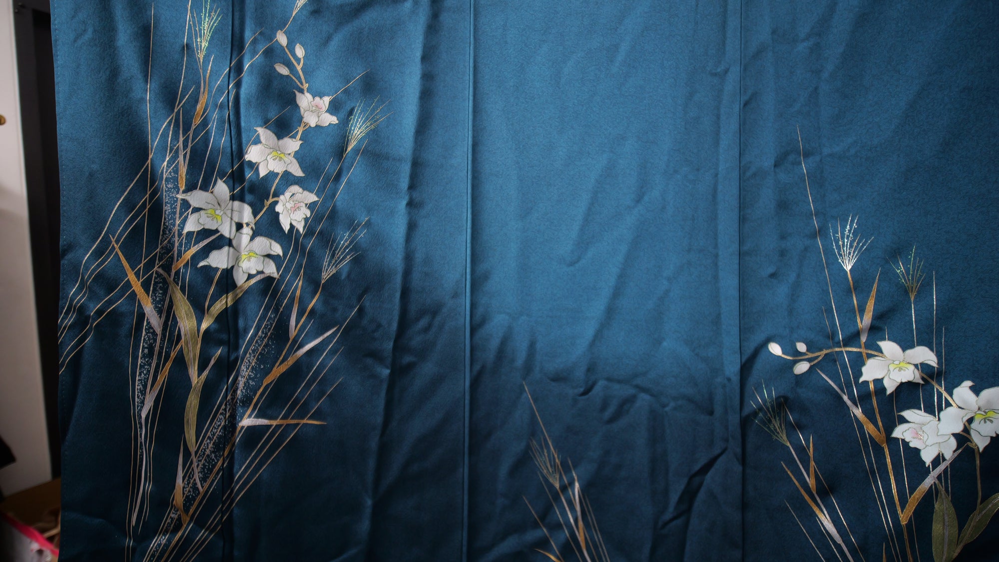 NALB - No Art Left Behind Fabric: Bluish MA08-08