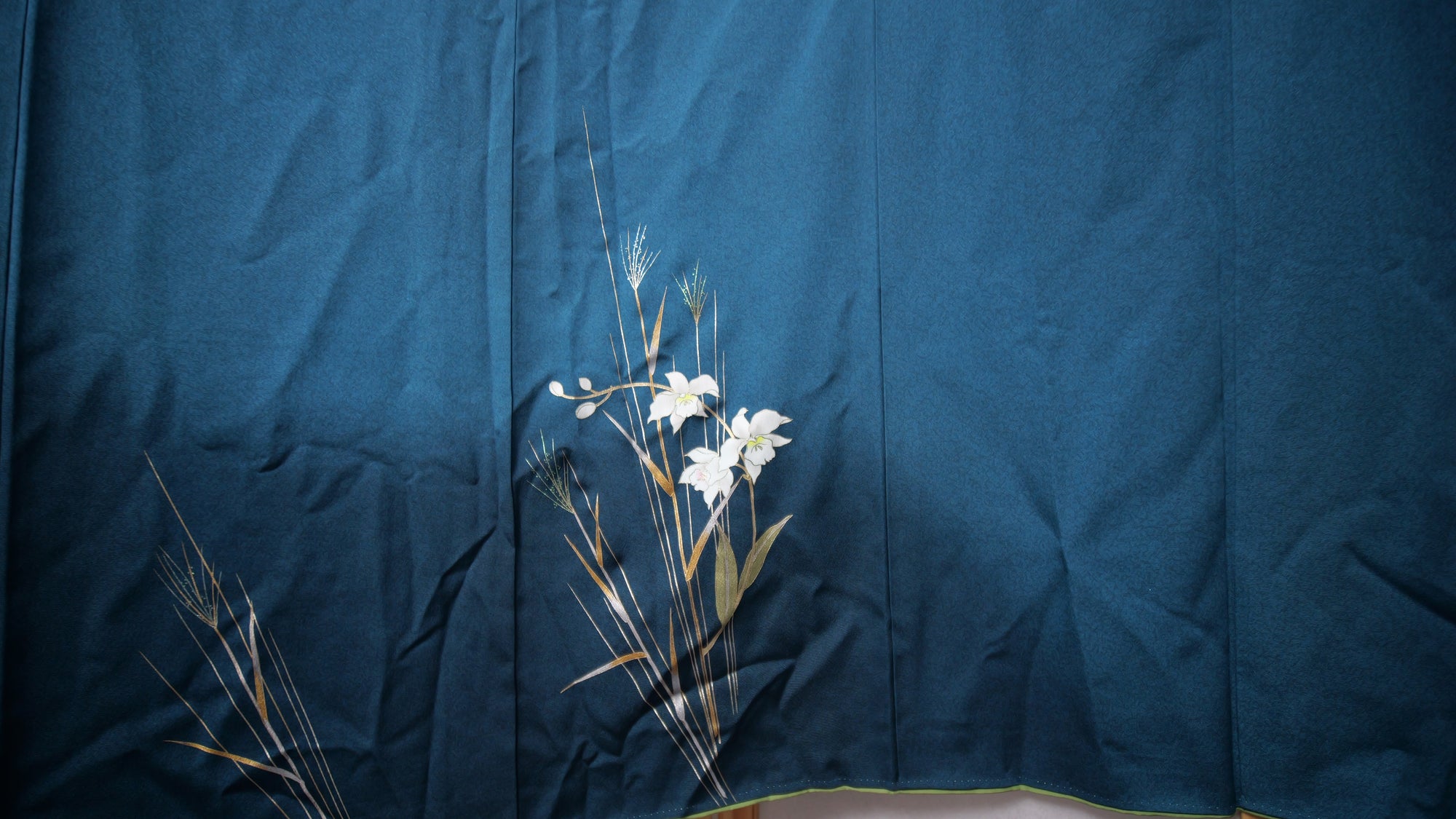 NALB - No Art Left Behind Fabric: Bluish MA08-08