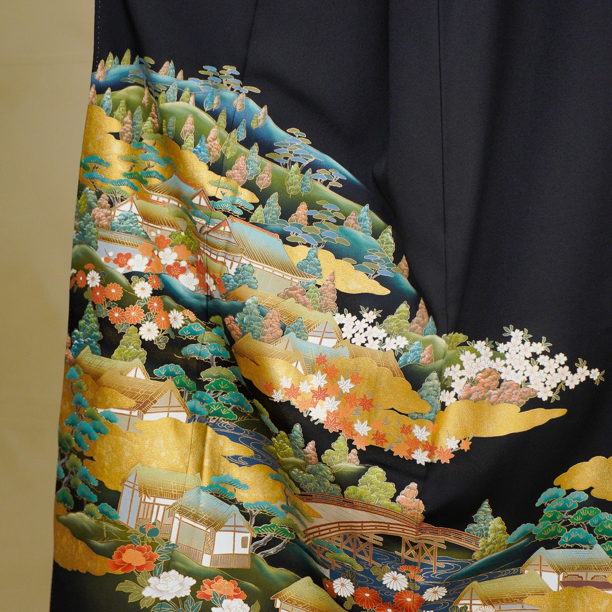 Chiku Fabric: 0911_32 | Vibrant Village