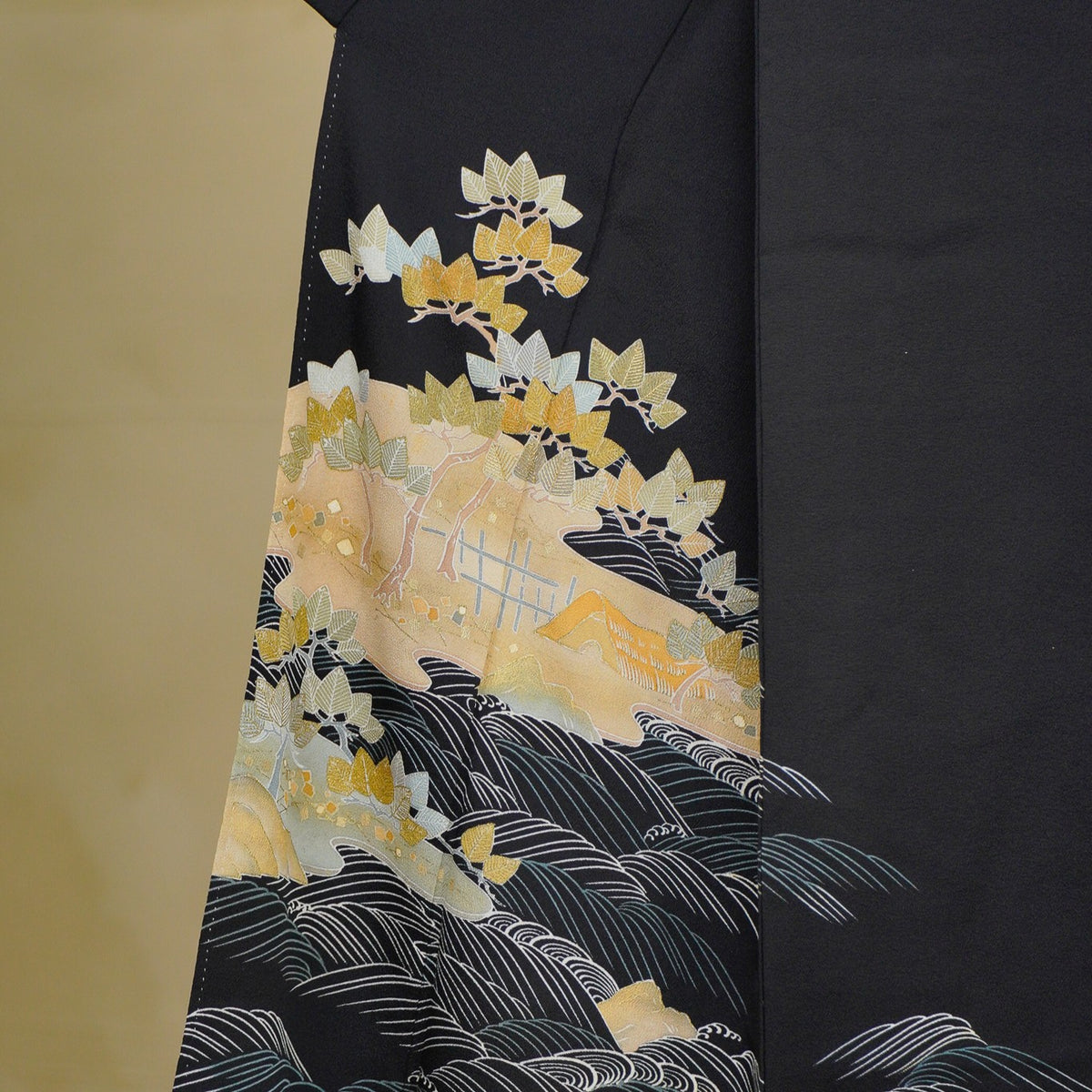 Bai Fabric: 0911_37 | Waves and Island