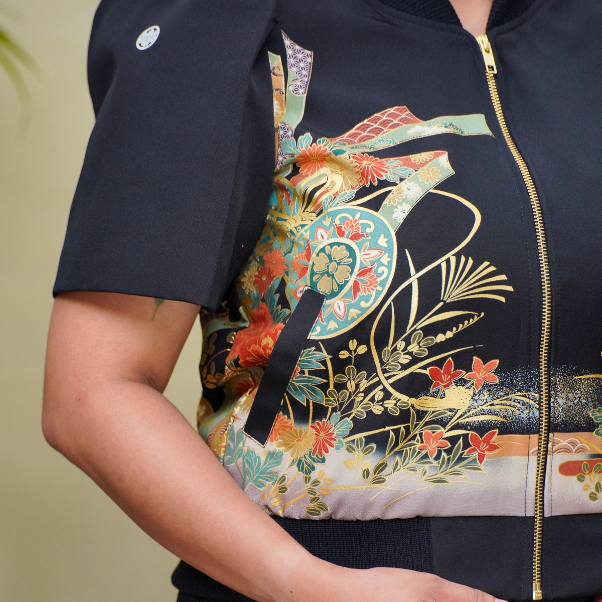 Premium On-hand item: Black Filipiniana Bomber Jacket | Medium | FBJ8665M -O