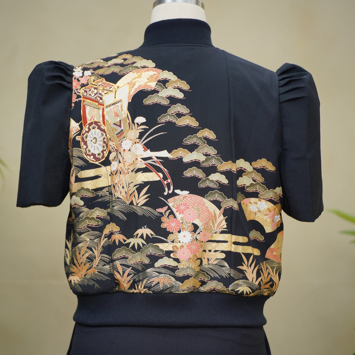 Premium On-hand item: Black Filipiniana Bomber Jacket | XL | FBJ8667M -O