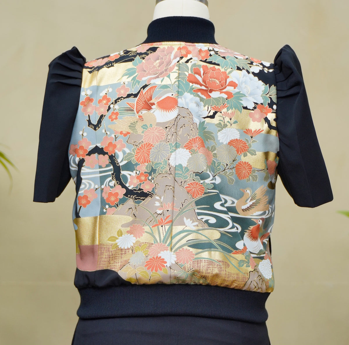 Premium On-hand item: Black Filipiniana Bomber Jacket | Large | FBJ8648M -O